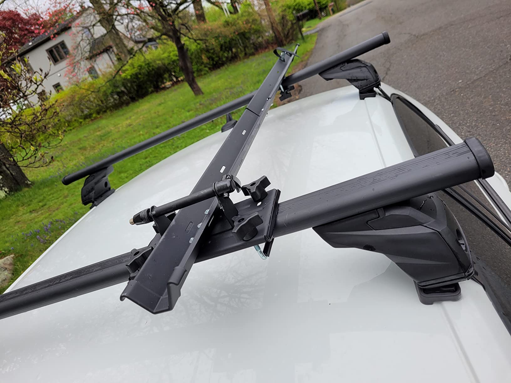 Swagman Standard Fork Mount Roof Bike Rack - Rooftop Bike Carrier for 9mm Quick Release Bikes customer photo 2