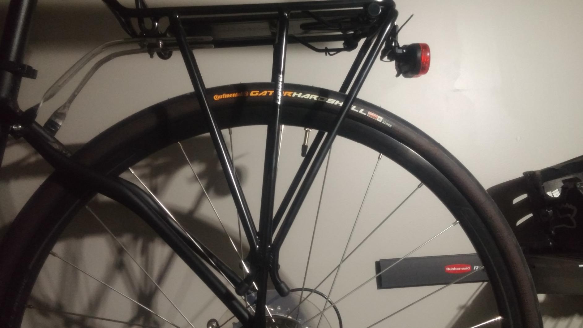 Continental Gator Hardshell Folding Bike Tire - Puncture Protection Replacement Road/Commuter Tire customer photo 2