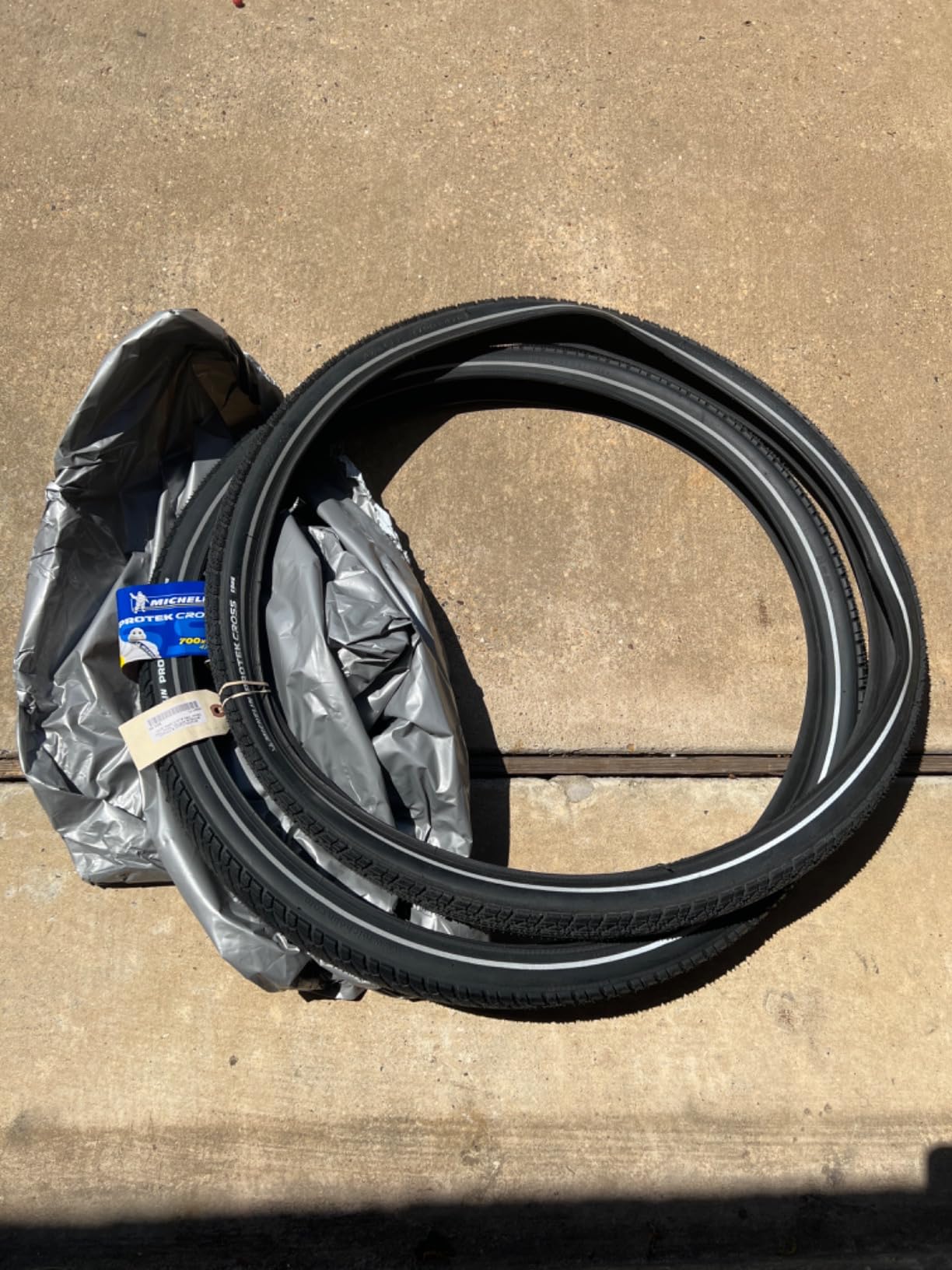Michelin Protek Cross Tires - All-Terrain, Puncture-Resistant, E-Bike Compatible customer photo 2