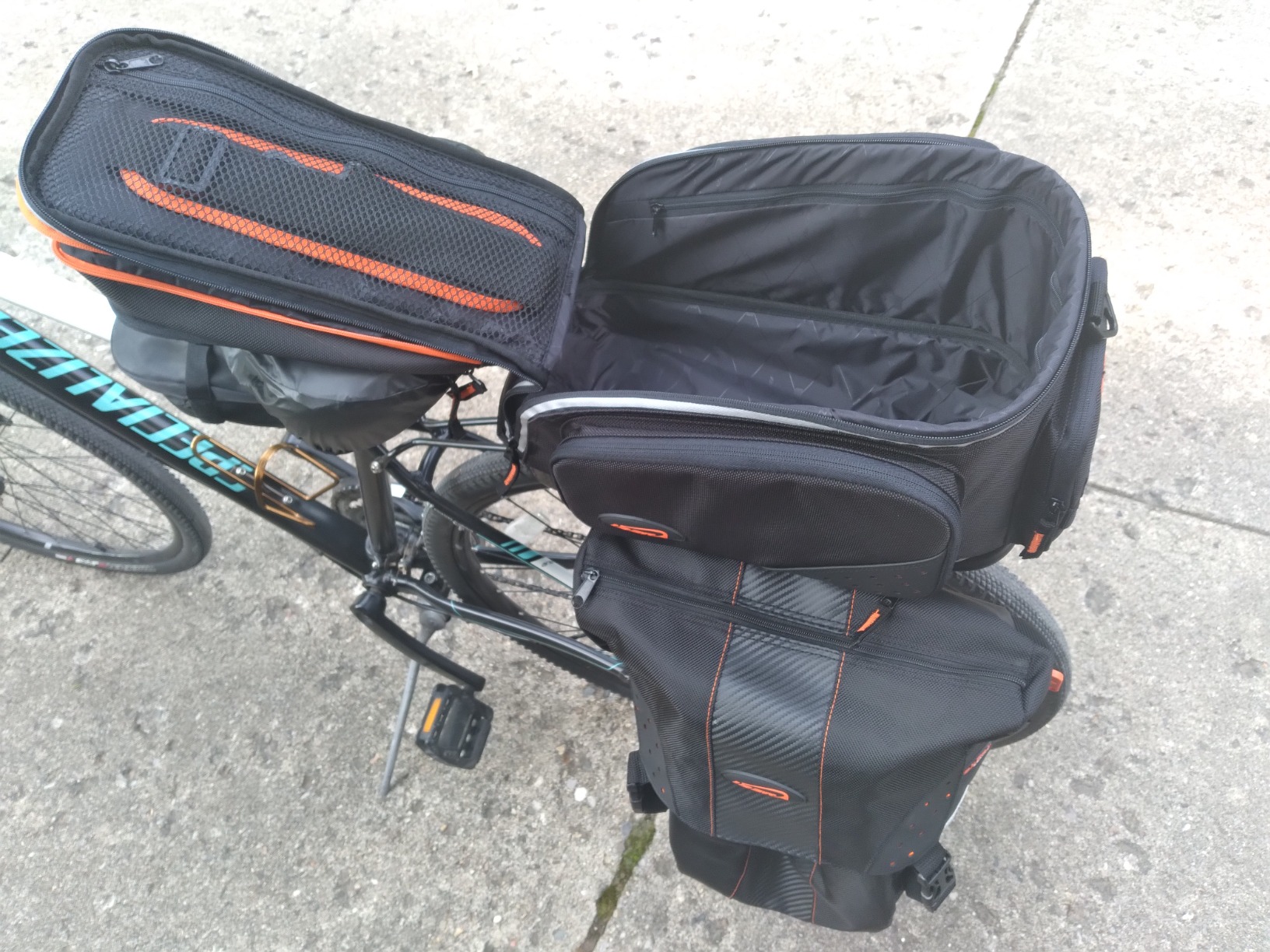 Ibera Bicycle Bag PakRak Clip-On Quick-Release All Weather Bike Panniers (Pair) customer photo 1