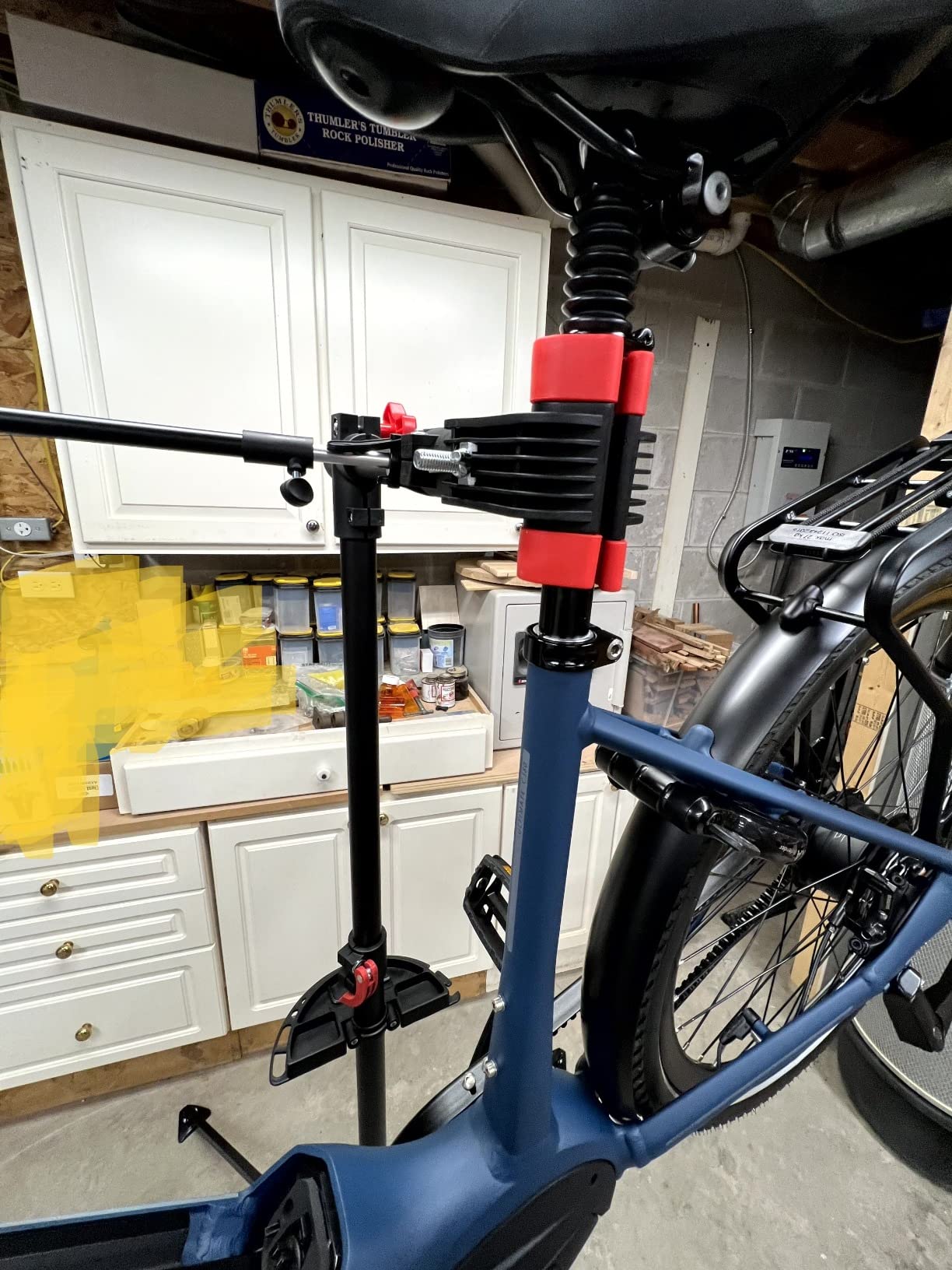 Yaheetech Bike Repair Stand - Height Adjustable Bicycle Workshop Stand with Tool Tray for Road & Mountain Bikes, Red/Blue customer photo 1