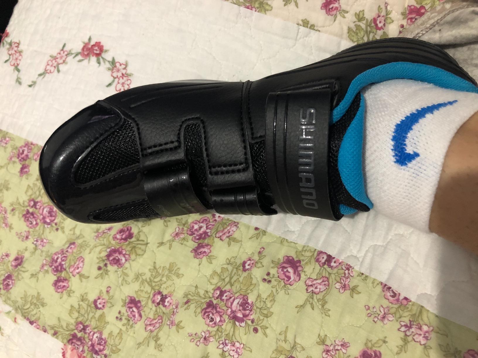 Shimano RP2W SPD-SL Women's Shoes, Black, Size 43 EUR, 10.4 US. customer photo 2