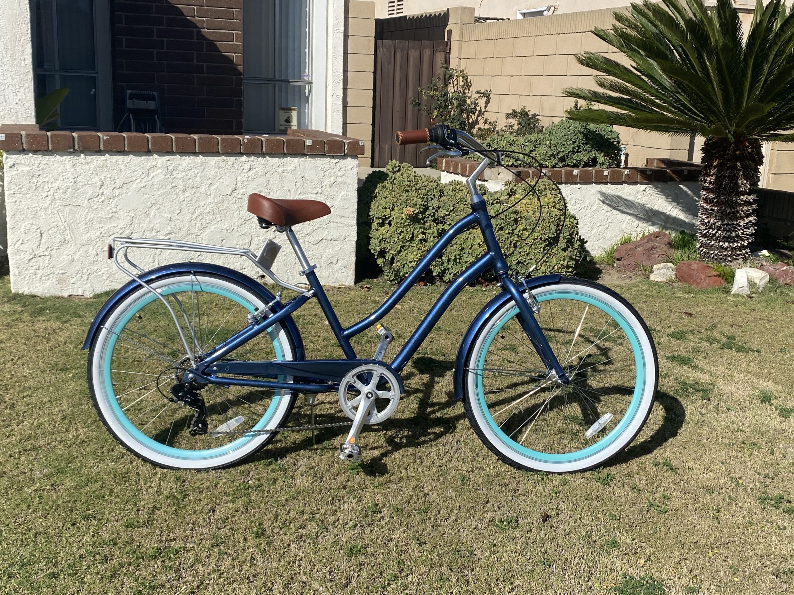 sixthreezero EVRYjourney Women's Beach Cruiser Bike, Step-Through Touring Hybrid Bicycle customer photo 1