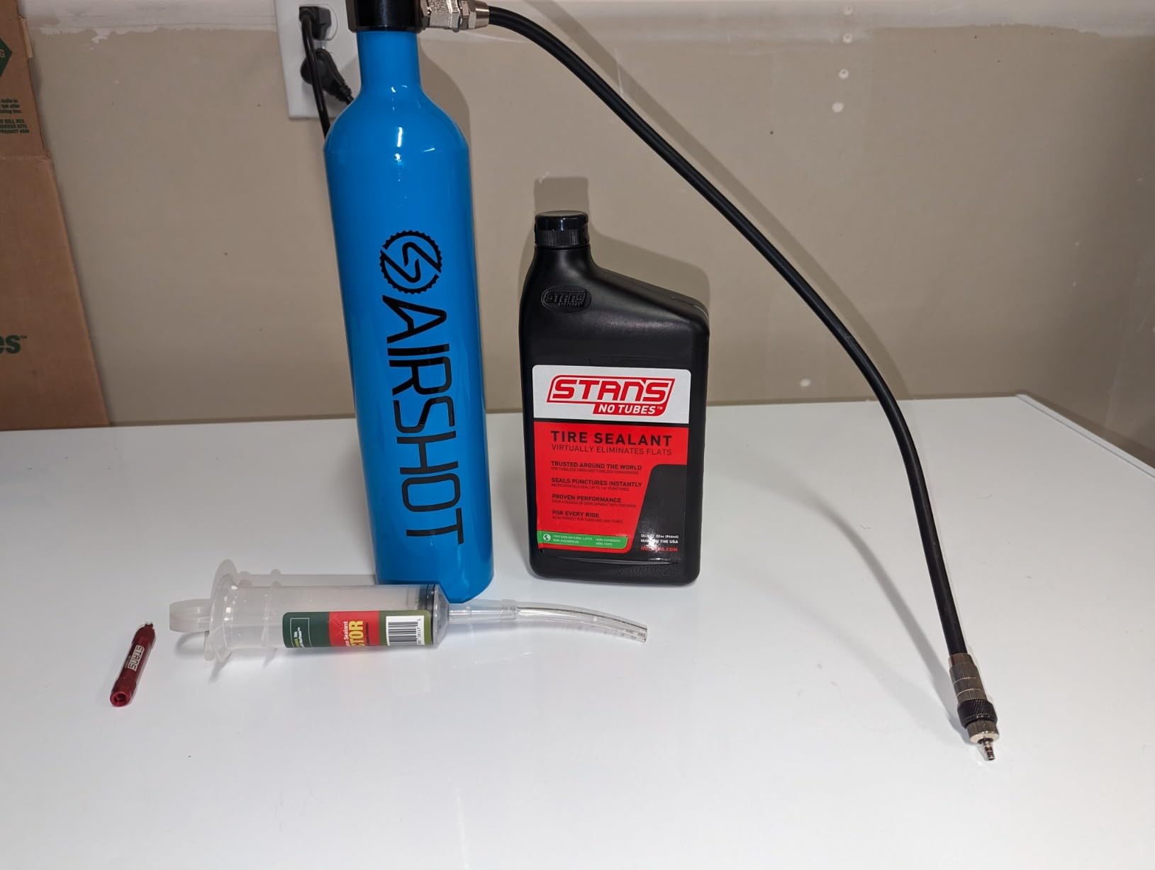 Tubeless Tire Inflator 1.15l customer photo 2