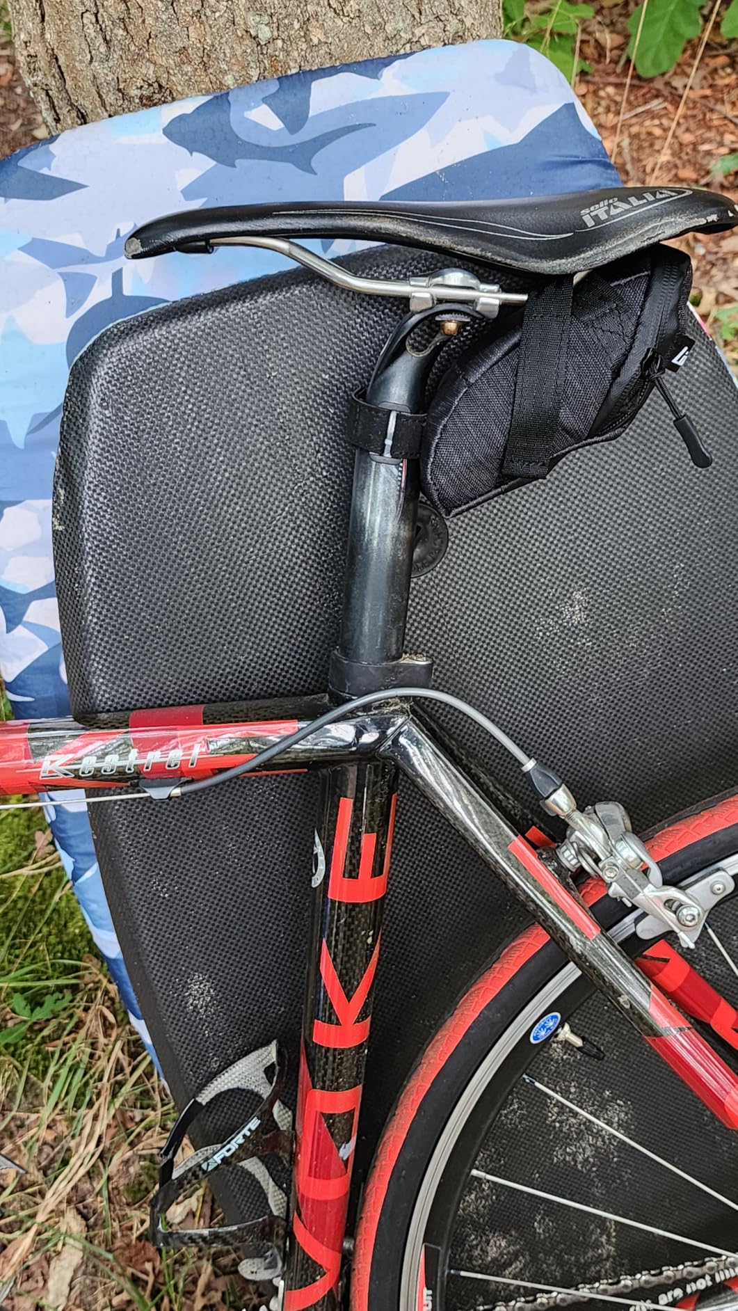 Lizard Skins Micro Cache Saddle Bag - Jet Black customer photo 1