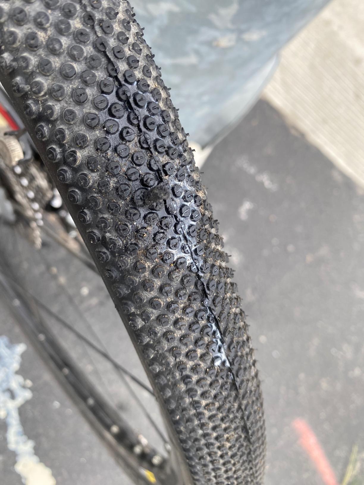 Dynaplug Micro PRO Pill Bike Tubeless Tire Puncture Repair-1 KiT with 10 Pieces. Choose Your Color. customer photo 2