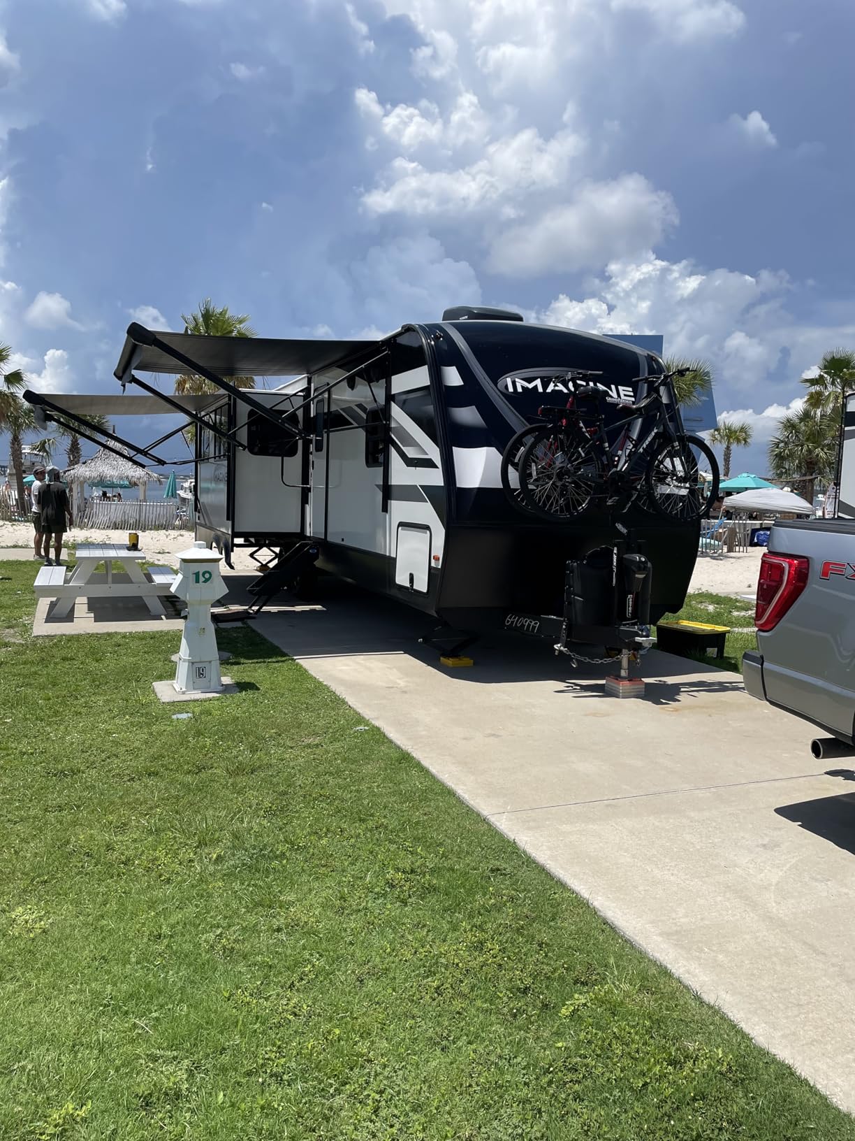 Let's Go Aero - 429756 Jack-It Double Bike Carrier System customer photo 2