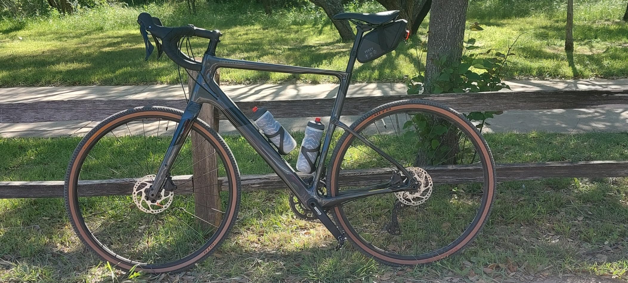 WTB Riddler 700 x 37 Gravel Bike Tire, Tubeless Ready Folding Bead, Lightweight Fast Rolling, 60tpi, Iconic Tan Sidewall, Dual DNA for Adventure Rides customer photo 1