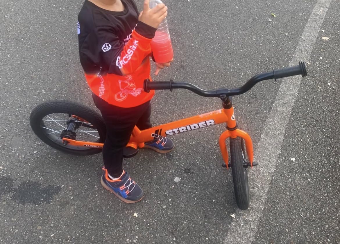 Strider 14x Classic, Balance Bike for Kids 3 to 6 Years - Includes Kid Sized Grips, Padded Seat, Performance Footrest, All-Purpose Tires customer photo 1