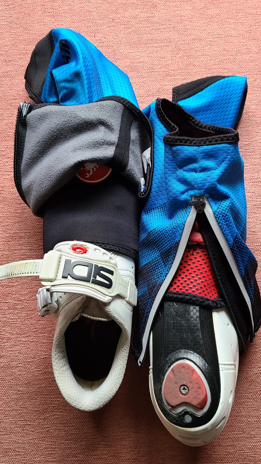 CASTELLI Toe Thingy 2, Neoprene Windproof, Cycling Half Shoe Warmer, Overshoes for Road Cycling & Mountain Biking customer photo 2
