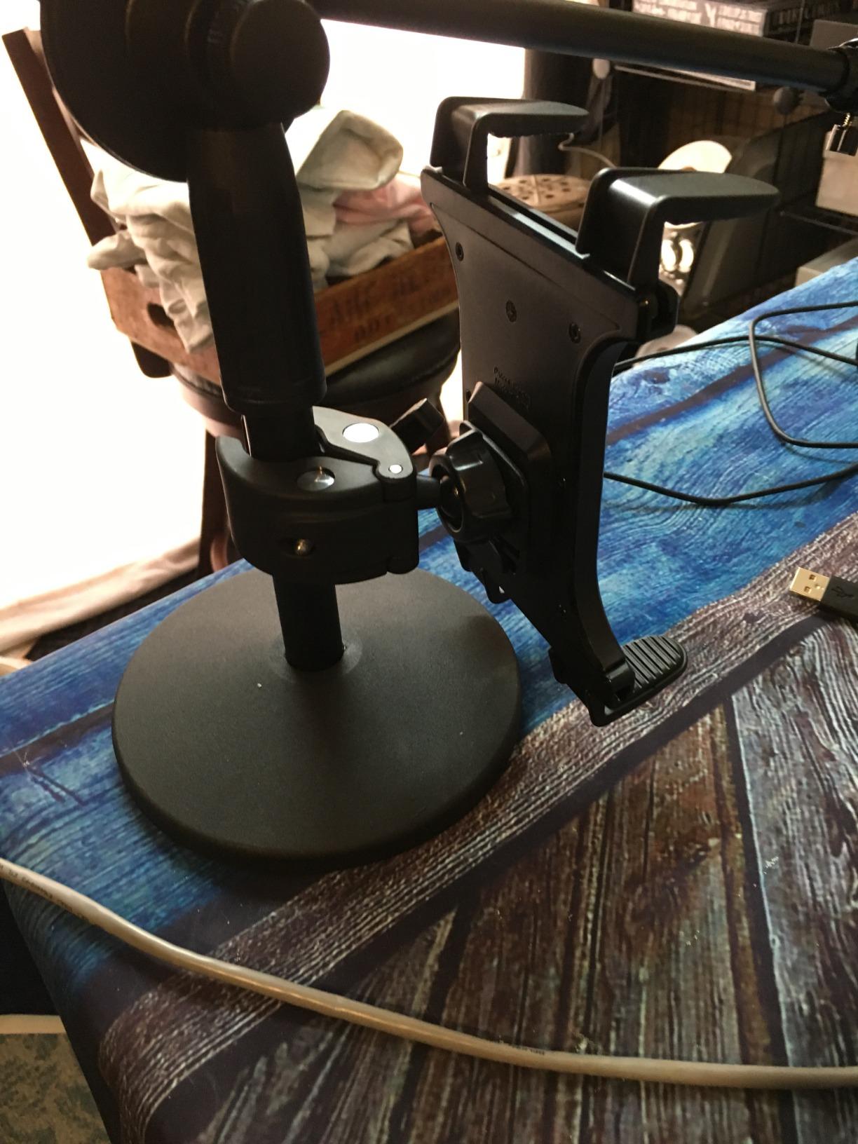 ARKON Mounts Clamp Tablet Mount | Secure Grip | 360-Degree Rotation | Easily attach to Handlebars, Posts, Stationary Bicycles, Treadmills, Desks | Tablet Holder for iPad, Galaxy, Note, and More customer photo 1