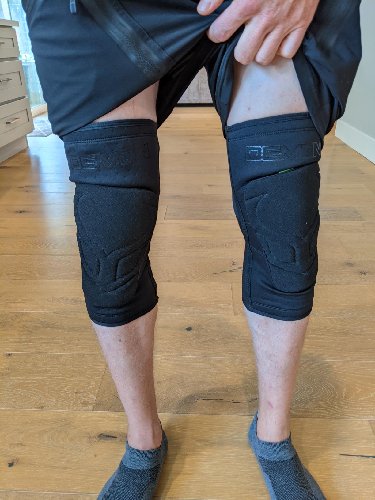 Demon Enduro Mountain Bike Knee Pads | BMX Knee Guards | Snowboard Knee Pads - Ultralight Edition (Comes as a Pair) customer photo 2