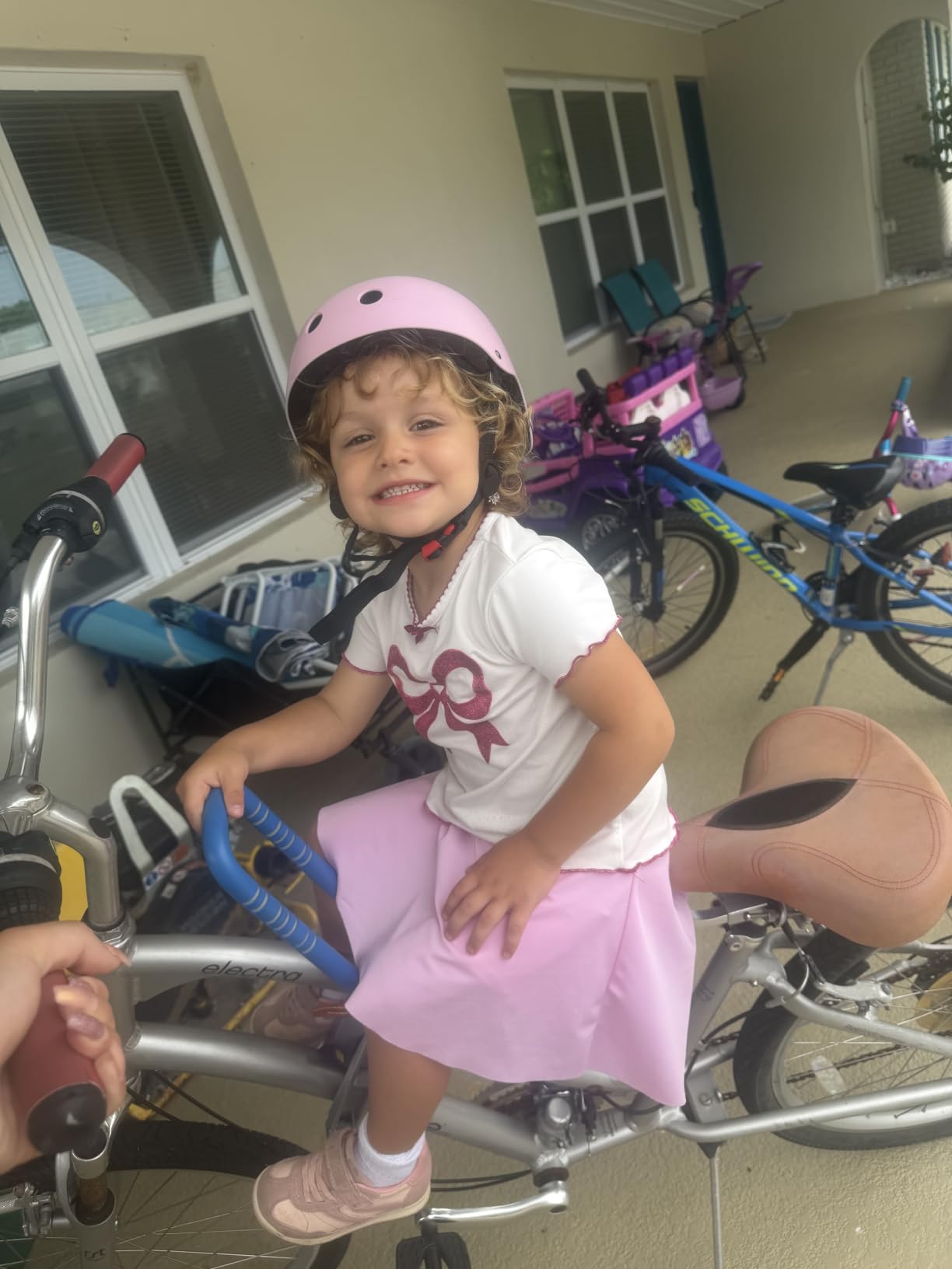 UrRider Child Bike Seat, Front Mount Kids Bike Seat, Fit Mountain Bikes, Cruiser Bikes, Folding Bikes, Ultra Light, Portable, Tool-Free, Quick-Release, Toddler Bike Seat for 2-6 Years(up to 60lbs) customer photo 1