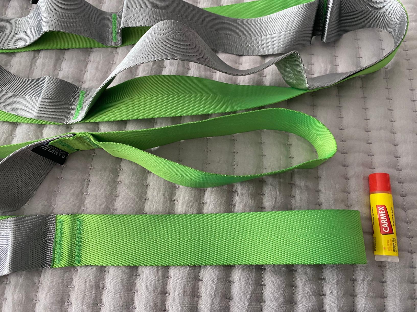 SANKUU Yoga Straps Stretching Strap with 12 Loops Workout Poster, Straps for Stretching Physical Therapy Equipment Long Stretch Out Bands for Exercise, Pilates and Gymnastics for Women Men customer photo 2