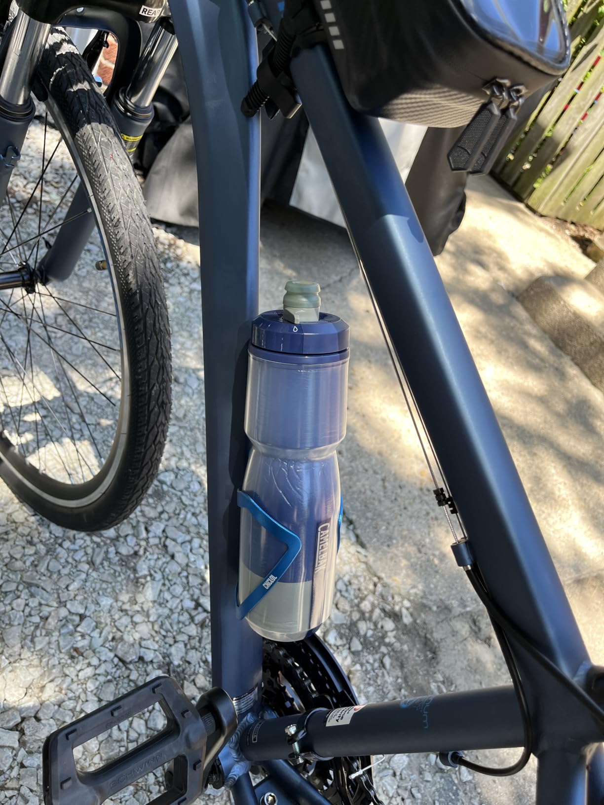 CamelBak Podium Chill Insulated Bike Squeeze Water Bottle, Cold Retention for Cycling, 24oz, White/Black customer photo 1