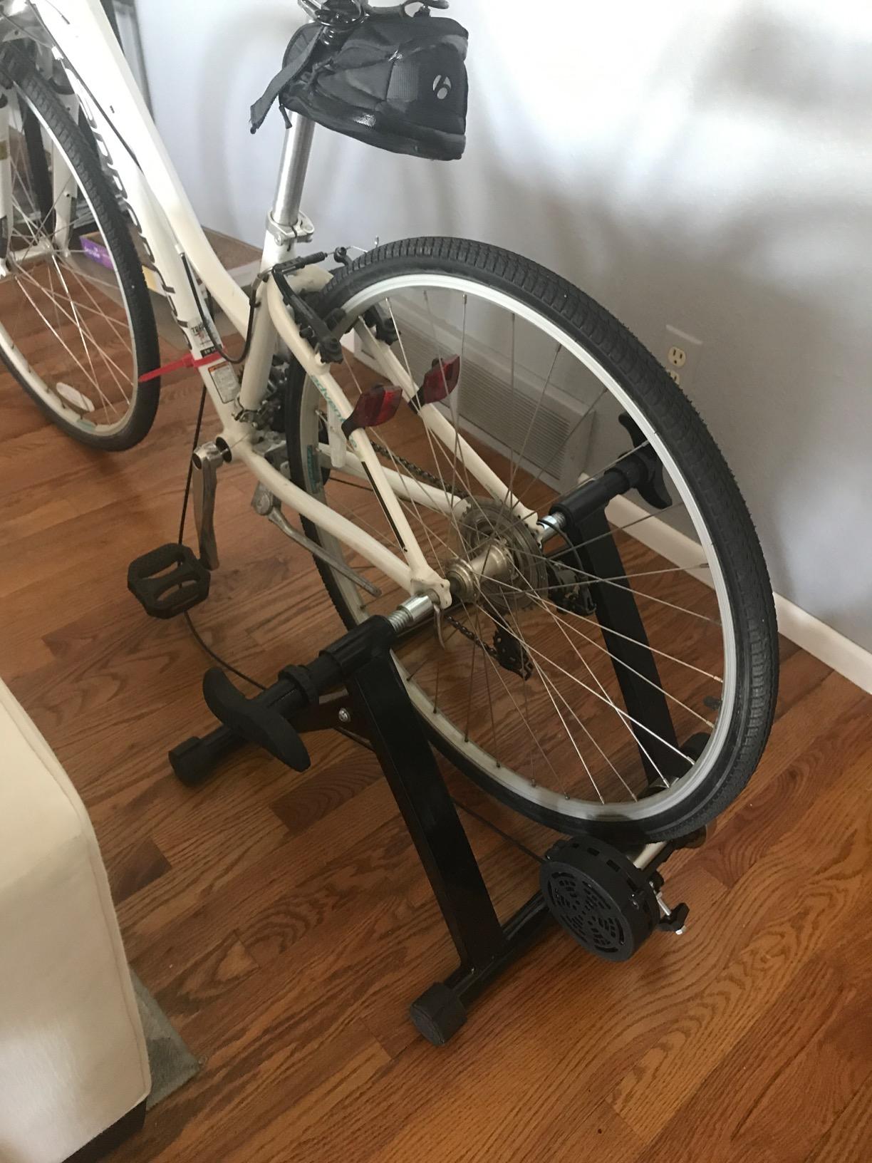 Bike Trainer Stand for Indoor Riding, Bicycle Exercise Training Stand with Magnetic Flywheel, Noise Reduction, 5 Resistance Settings Stationary Bike Resistance for Road customer photo 1