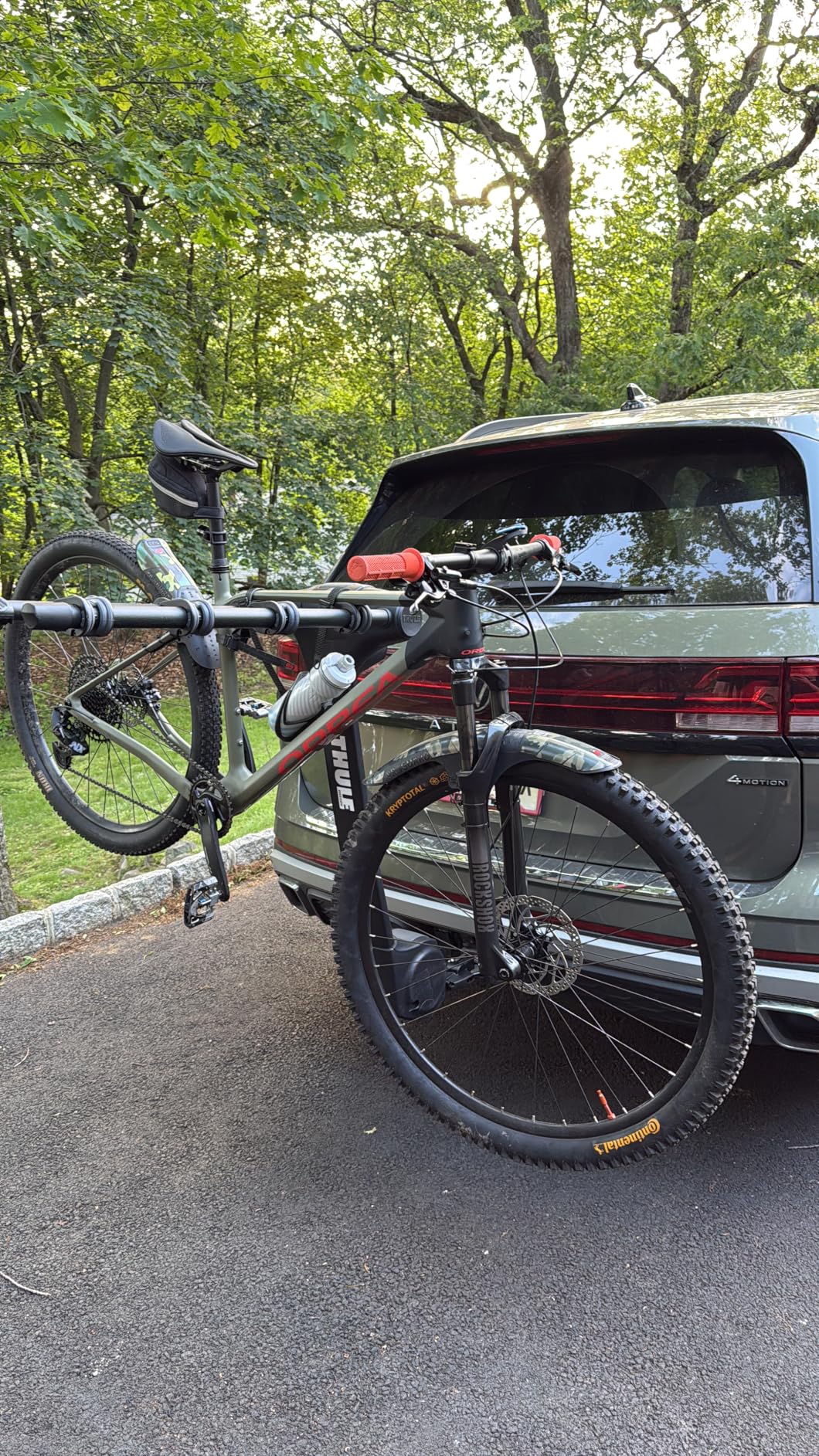 Thule Apex XT Bike Hitch Rack customer photo 1