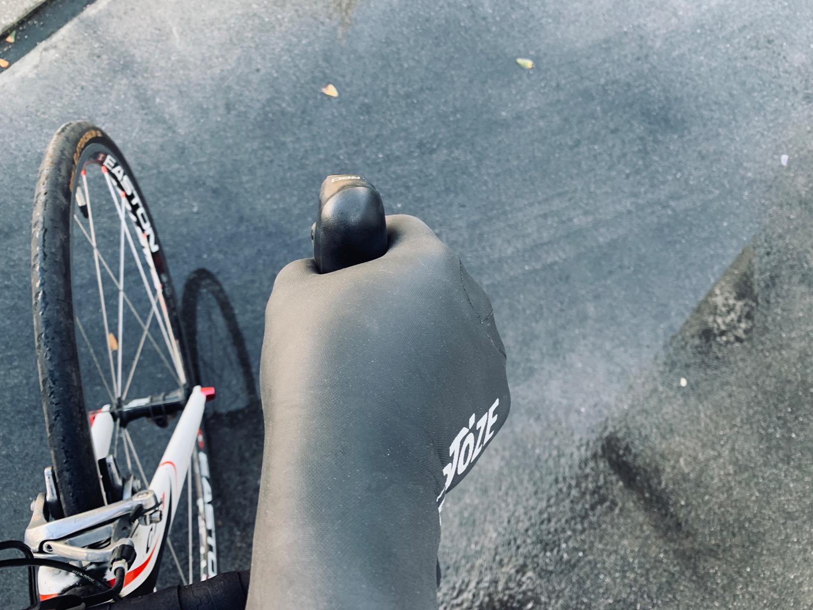 veloToze Waterpoof Cycling Glove - Fully Waterproof, Flexible Neoprene Glove for Biking; Designed to fit Men and Women; Keep Hands Dry and Warm in Rainy Spring and Fall Weather or Cold Winter customer photo 1