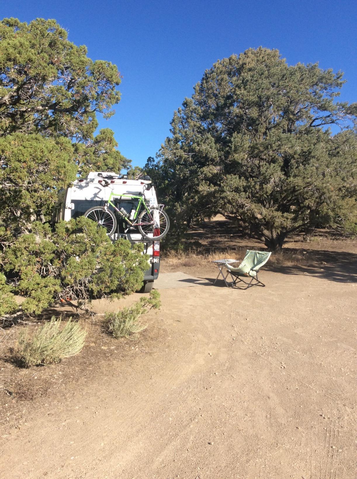 Thule Elite Van XT Bike Rack customer photo 2