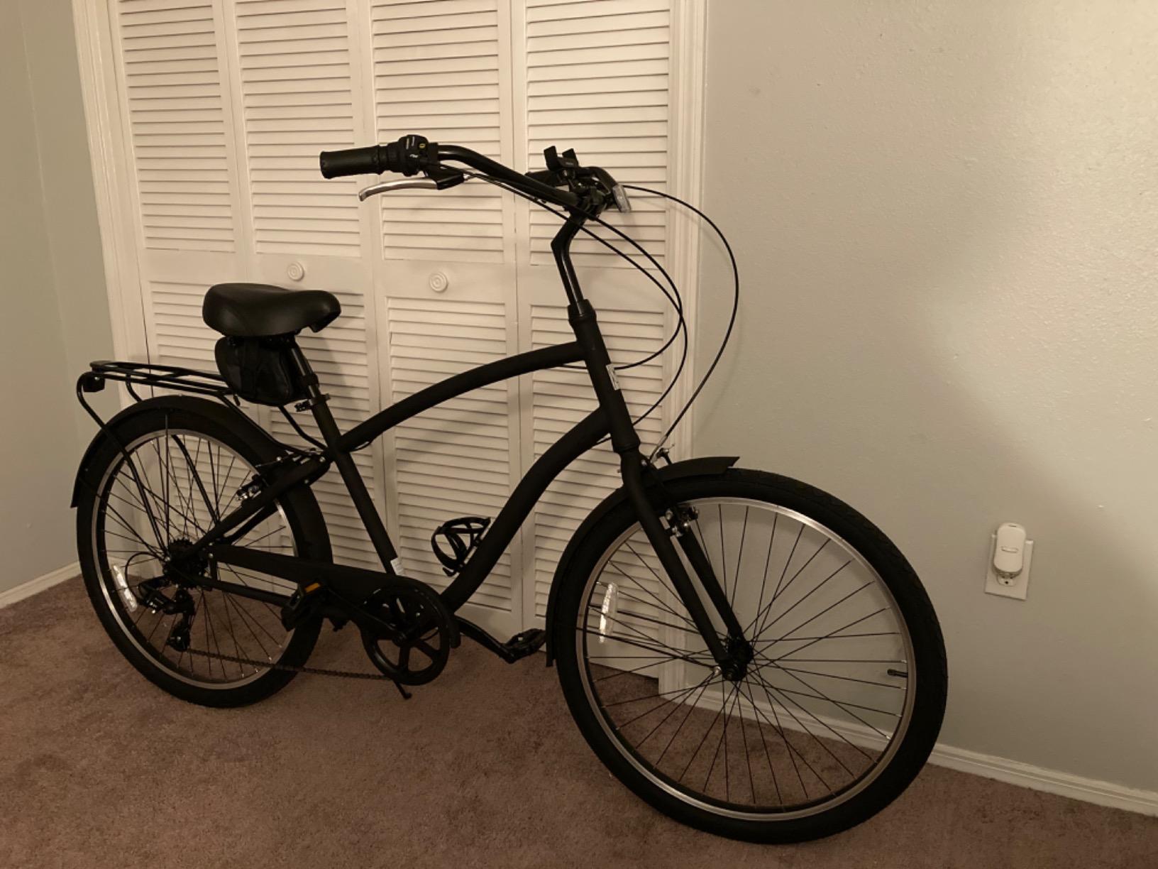EVRYjourney Men's Steel Beach Cruiser Bike, Hybrid Bicycle with Rear Rack and Fenders, 26-Inch Wheels, Multiple Speed Options and Color Options customer photo 1