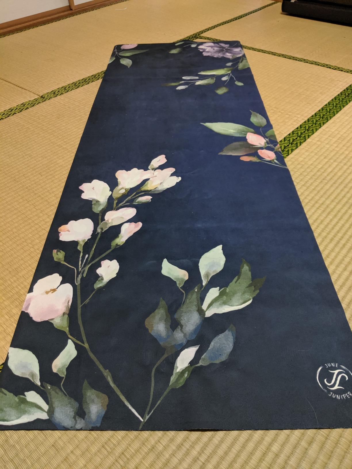 June & Juniper Travel Yoga Mat Foldable Lightweight - Thin Light Non-Slip Travel Yoga Mat Eco customer photo 2