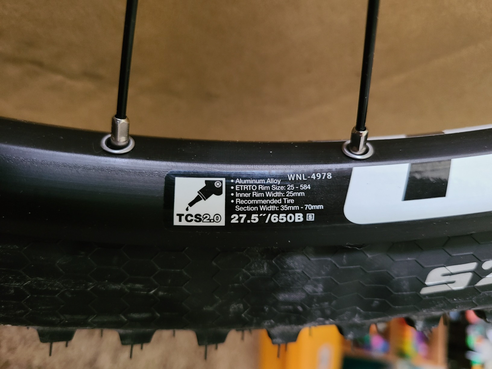 CyclingDeal WTB ST i25 Mountain Bike Novatec Hub with Tires Wheelset 11 Speed Tubeless Ready 27.5