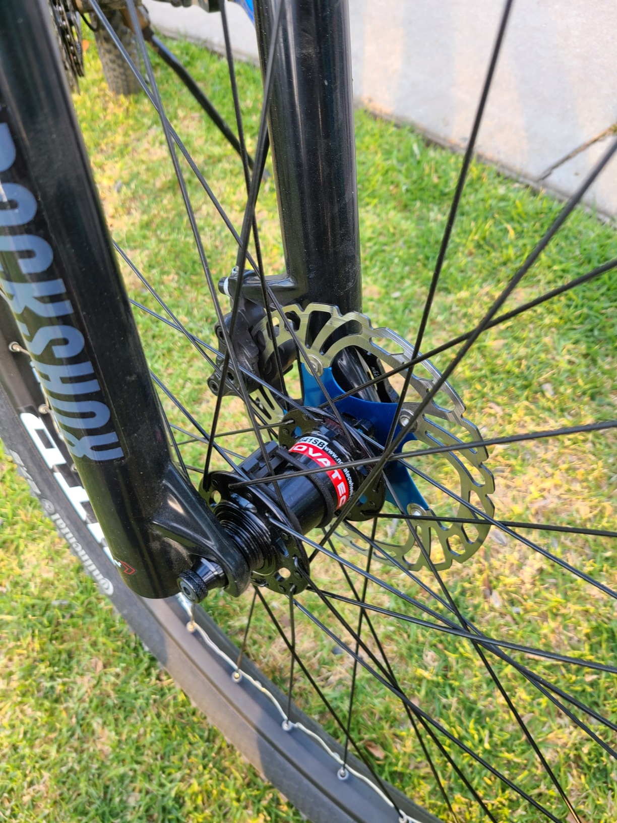 CyclingDeal WTB ST i25 Mountain Bike Novatec Hub with Tires Wheelset 11 Speed Tubeless Ready 27.5