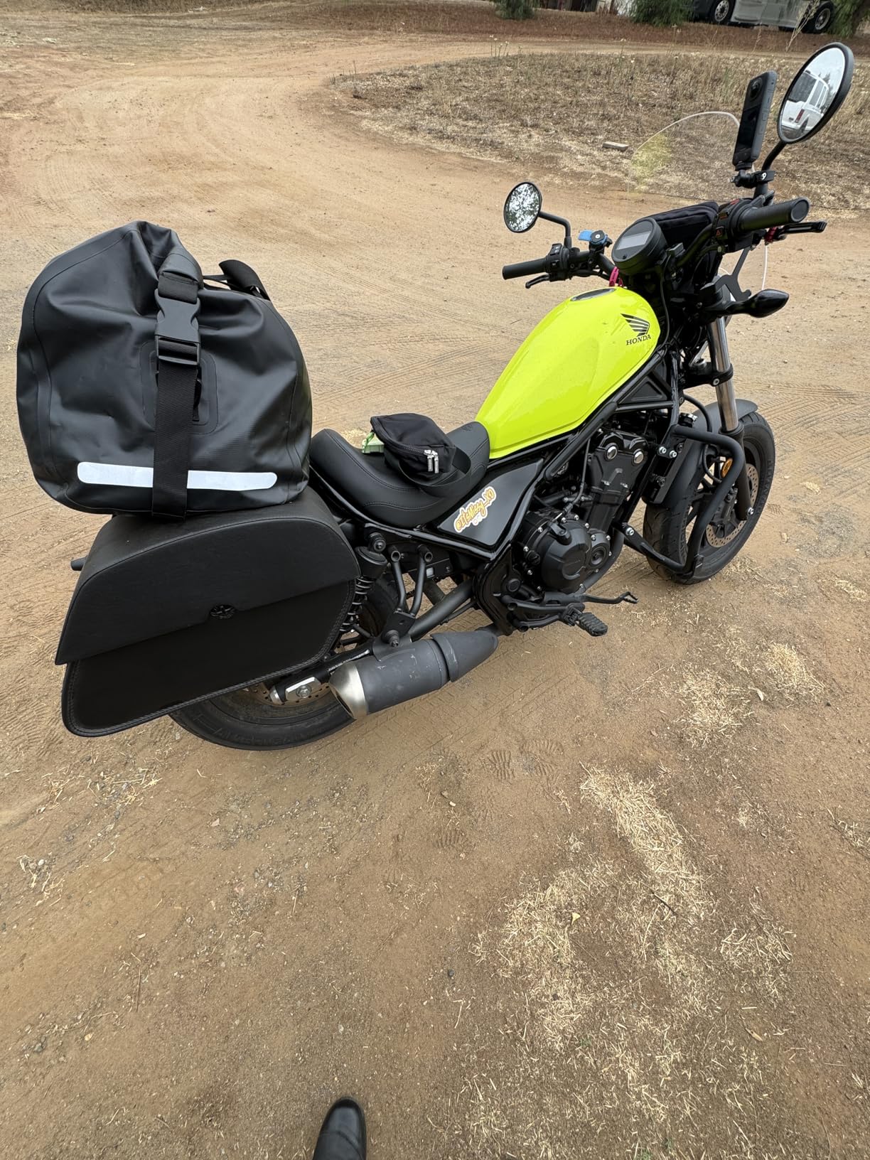 Earth Pak Waterproof Duffel Bag - Heavy Duty Motorcycle Dry Bag with Large Storage Space Perfect for Traveling, Camping, Kayaking, Fishing & Canoeing Bag 50L/70L/90L/120L Sizes customer photo 1
