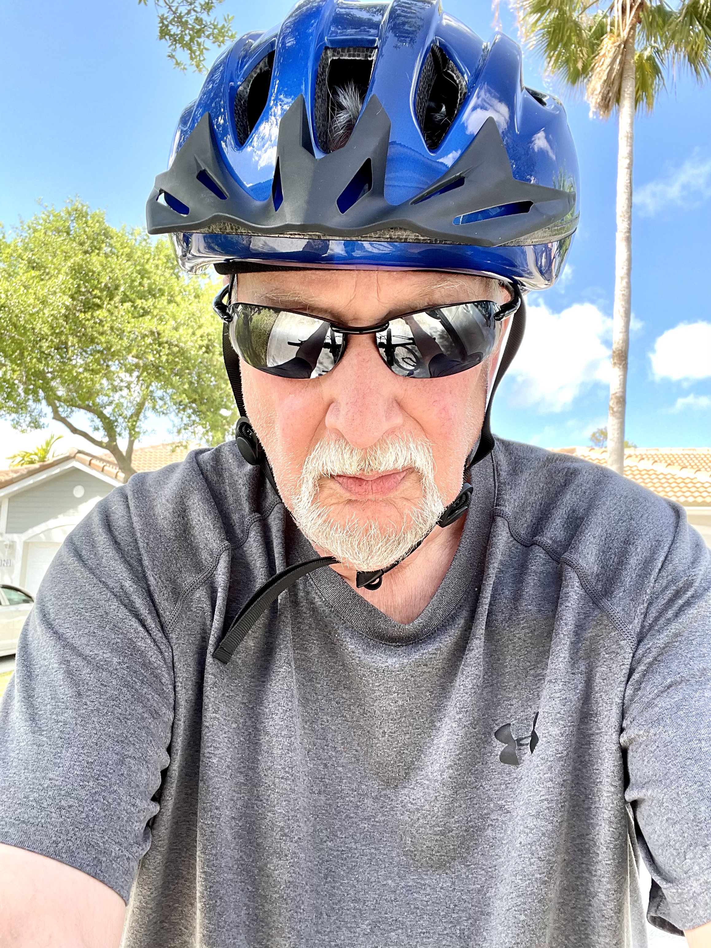Schwinn Intercept Helmet for Adults and Youth, Size 54-62 cm for Riders Ages 8+, Microshell, Adjustable Dial and Straps, Interior Padding, 10 Air Vents, Removable Visor, Kid and Adult Bike Helmet customer photo 2