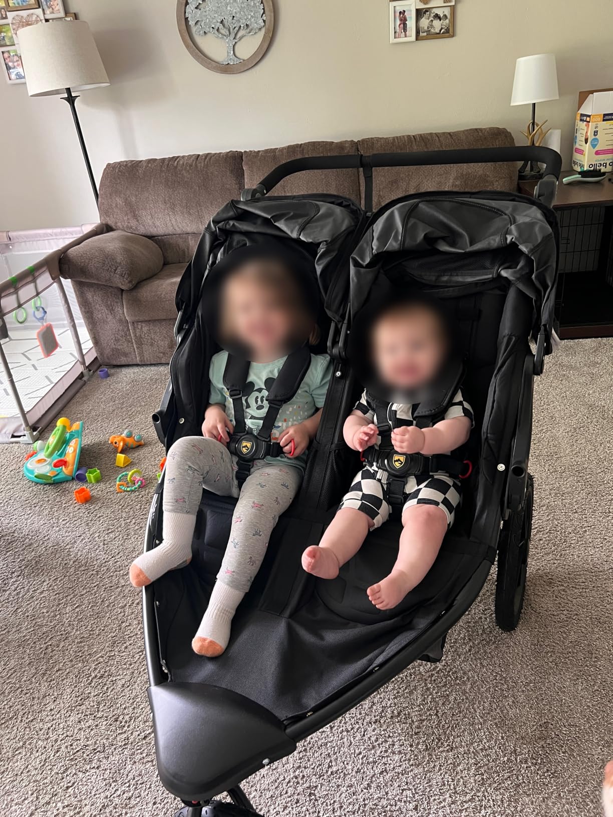 BOB Gear Revolution Flex 3.0 Jogging Stroller - Graphite Black | Versatile Jogger Stroller; All Terrain Stroller With Mountain-Bike-Style Suspension & Air-Filled Tires; Car Seat Compatible customer photo 2