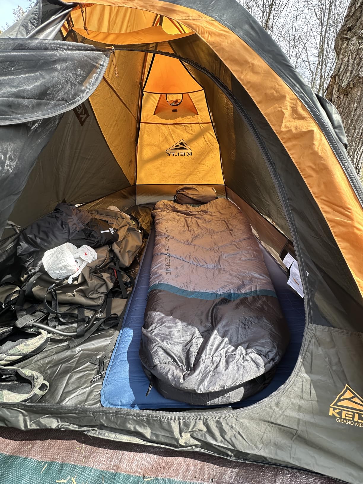 Kelty Grand Mesa 2P or 4P Backpacking Tent – 3 Season Camping, Thru Hiking Shelter, Aluminum Pole Frame, Single Door + Vestibule Model customer photo 1