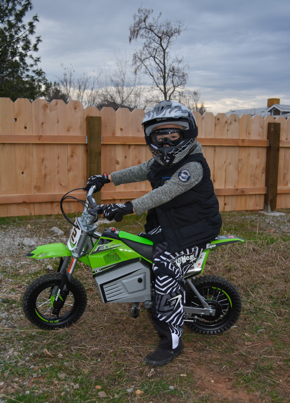 Razor SX350 Dirt Rocket McGrath Electric Motocross - Green - FFP customer photo 2