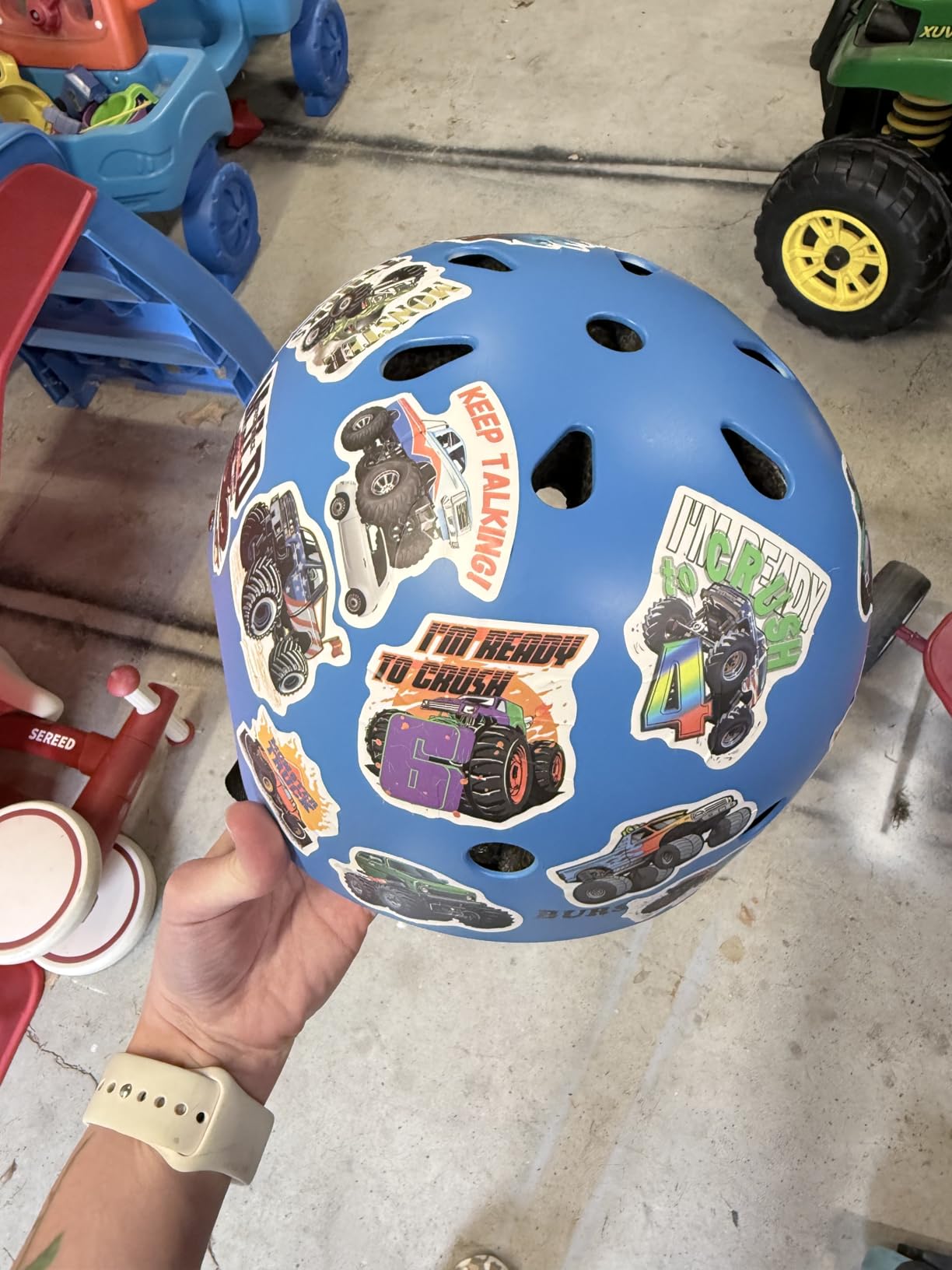 Kids Bike Helmet Ventilation & Adjustable Toddler Helmet for Ages 2-14 Kids Boys Girls Multi-Sport Helmet for Skateboard Roller Skateing Bicycle Scooter blance Bike customer photo 2