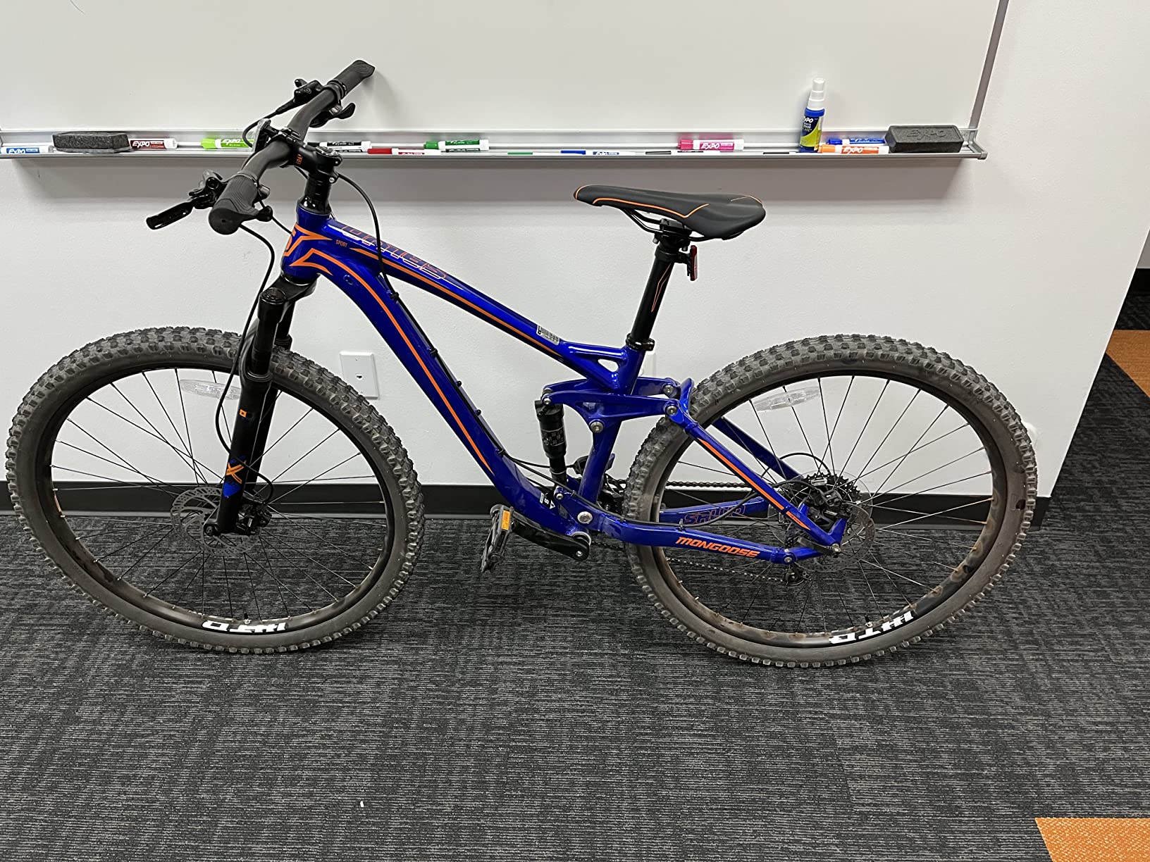 Mongoose Salvo Sport Mountain Bike for Adult, 18-Speed Trigger Shifter, 29-Inch Wheels, Full Suspension, 16-Inch Small Frame, Hydraulic Disc Brakes, Blue customer photo 1