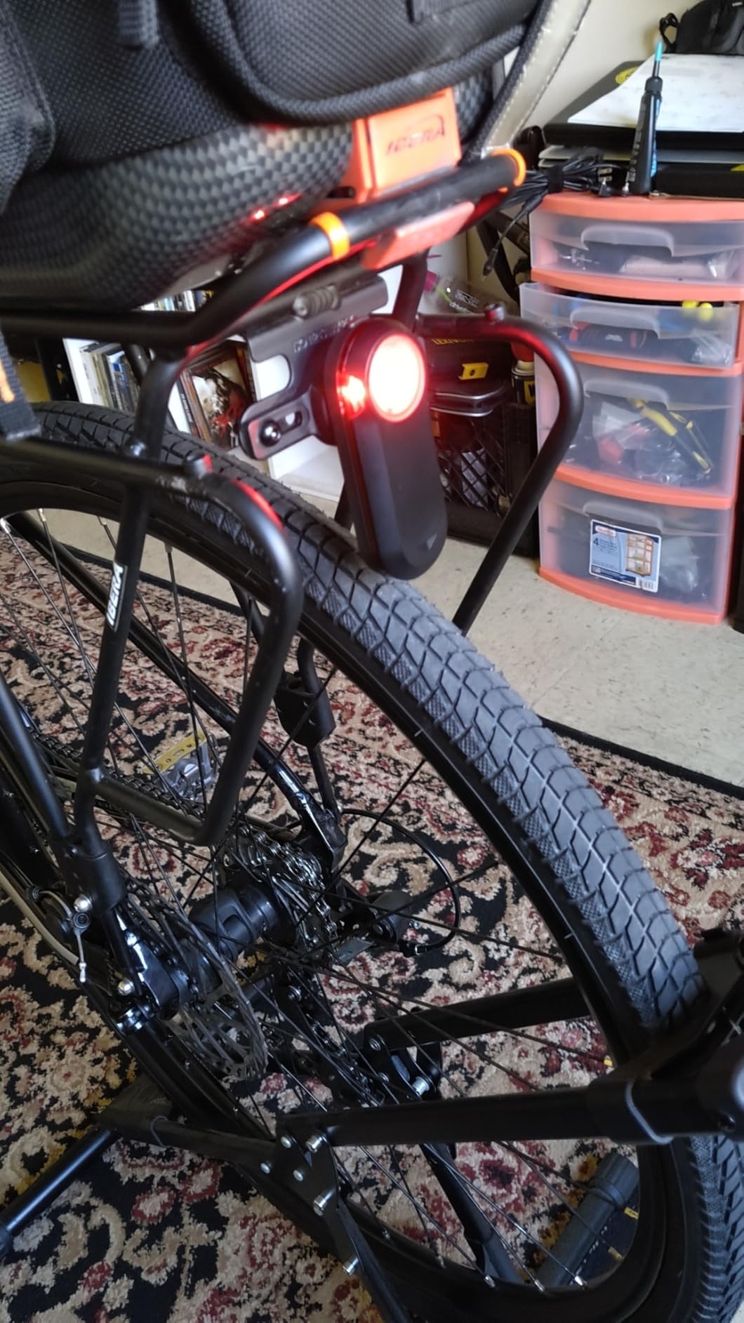 Garmin Varia RTL515, Cycling Rearview Radar with Tail Light, Visual and Audible Alerts for Vehicles Up to 153 Yards Away customer photo 2