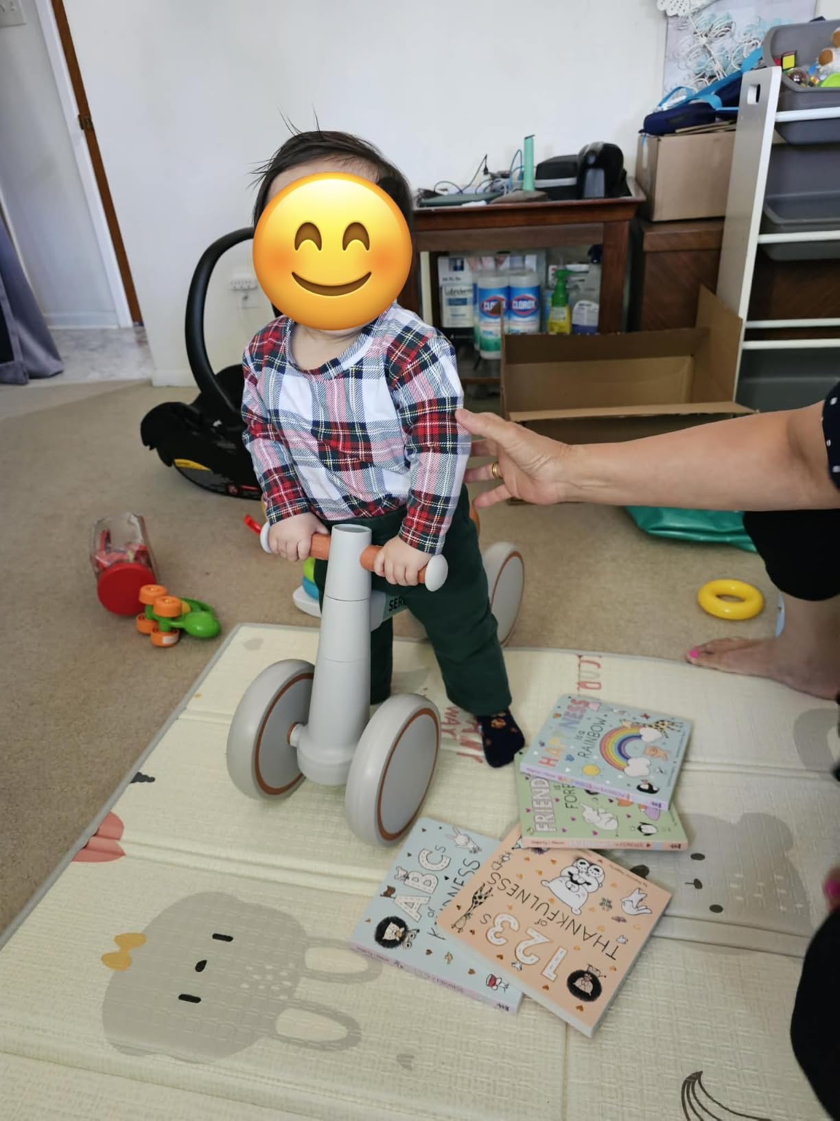 SEREED Baby Balance Bike for 1 Year Old Boys Girls 12-24 Month Toddler Balance Bike, 4 Wheels Toddler First Bike, First Birthday Gifts customer photo 2