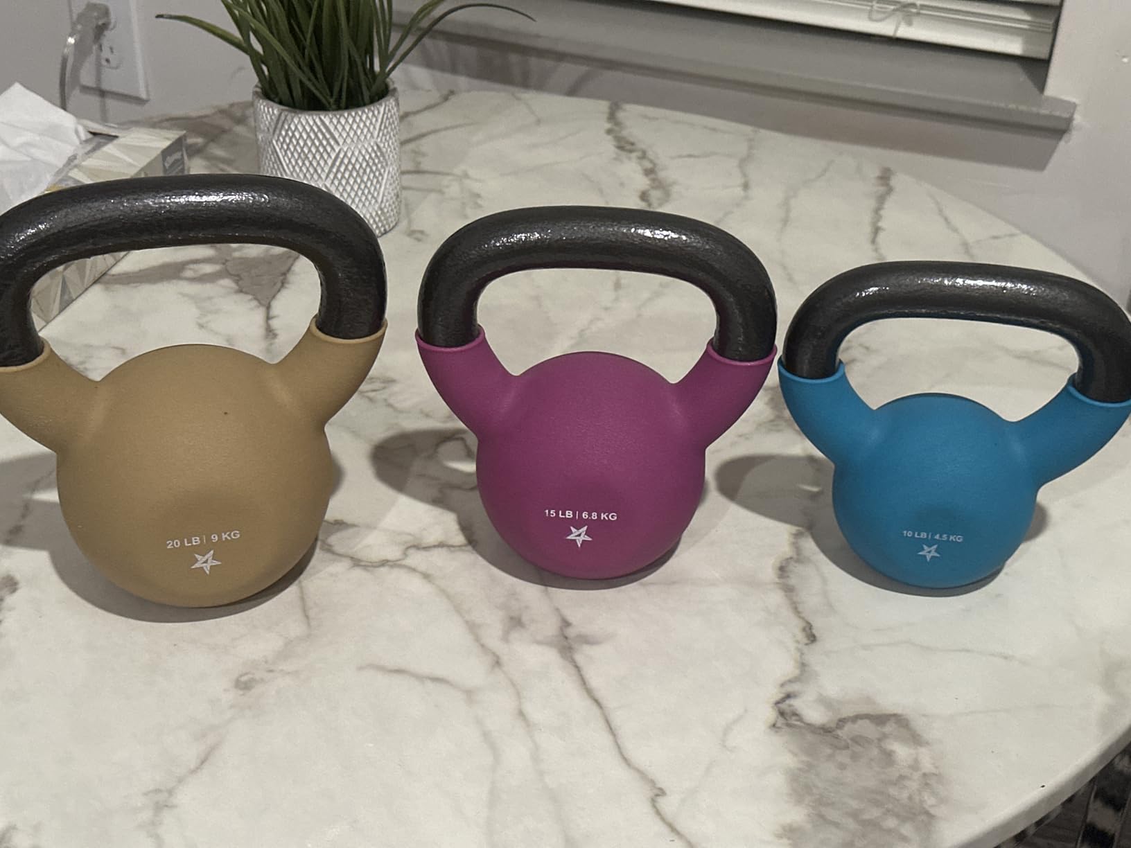 Yes4All Kettlebell, 5-65 LB Neoprene Coated Cast Iron Kettlebells, Wide Grip Handle & Flat Bottom for Swings, Squats, Deadlifts, Push Ups & Full Body Training at Home Gym customer photo 1