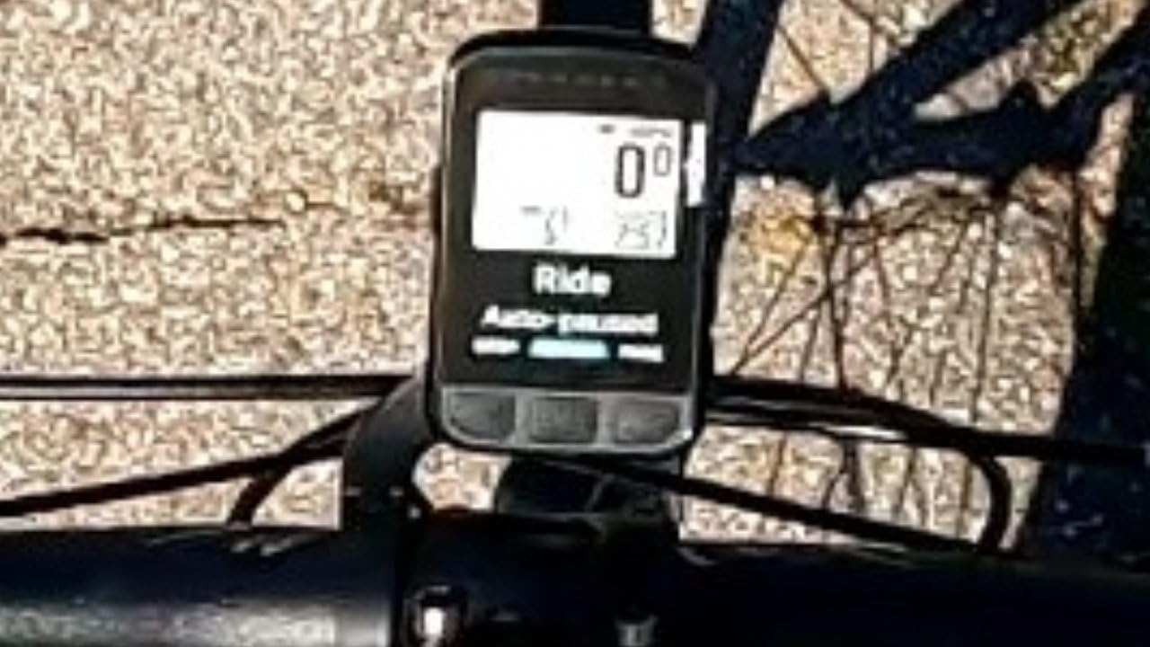 Wahoo ELEMNT Bolt GPS Cycling/Bike Computer customer photo 1