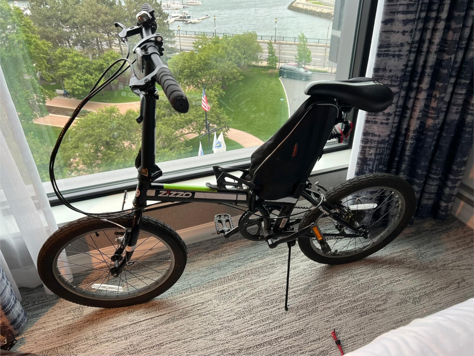 ZiZZO Ferro 20 inch Folding Bike customer photo 2