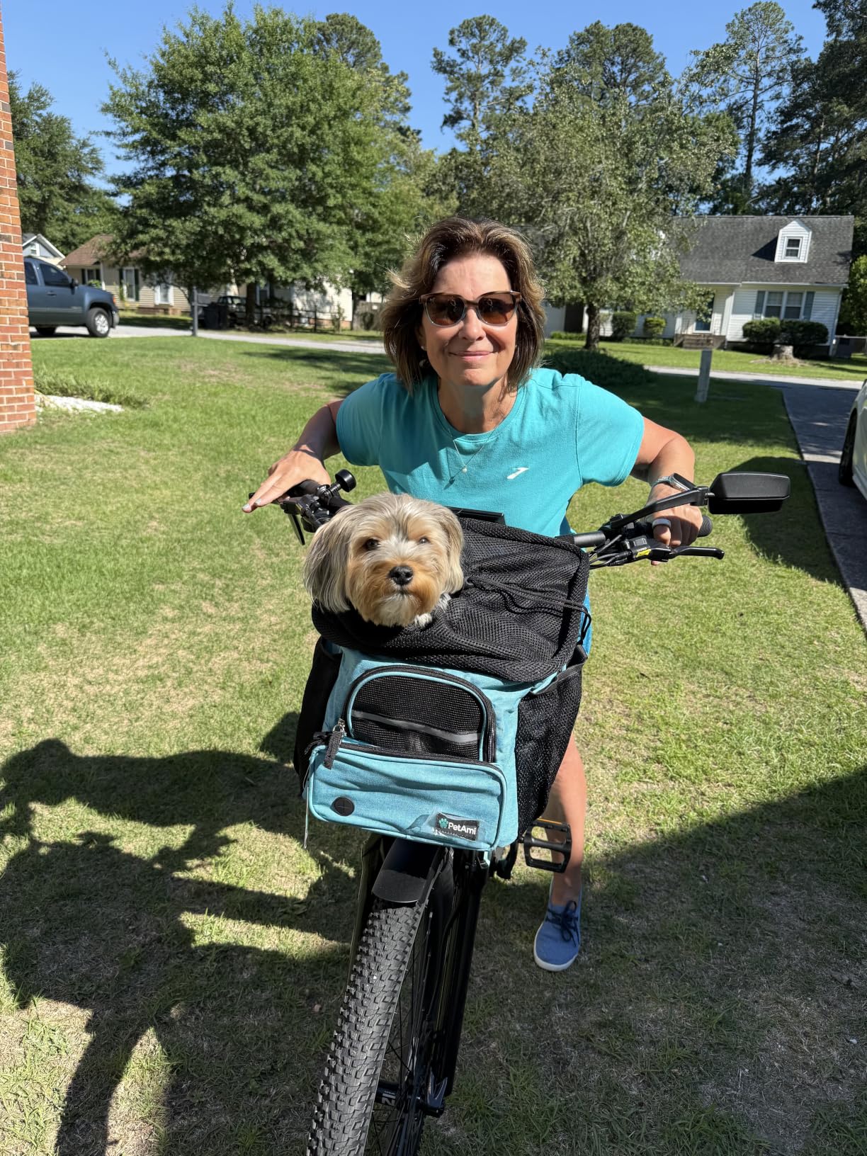 PetAmi Dog Bike Basket, Soft-Sided Ventilated Dog Bike Carrier Backpack, Pet Bicycle Basket for Bike Handlebar, Small Medium Puppy Cat Kitten Car Booster Seat with Safety Strap, Max 18 lbs, Dark Gray customer photo 1
