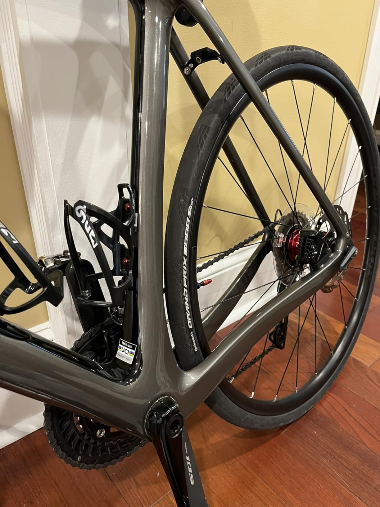Continental Grand Prix 5000 S TR - Tubeless Road Bike Tire | Fast, Light, Durable - BlackChili, Vectran Breaker, LazerGrip, Active Comfort Technology customer photo 1
