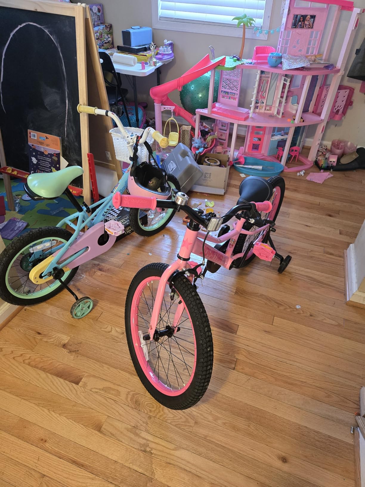 JOYSTAR NEO 20 Inch Kids Bike for Ages 5-9 Years Old Boys & Girls, 20 Inch Wheels Kids Mountain Bike with Training Wheels & Handbrake, Multiple Colors customer photo 1