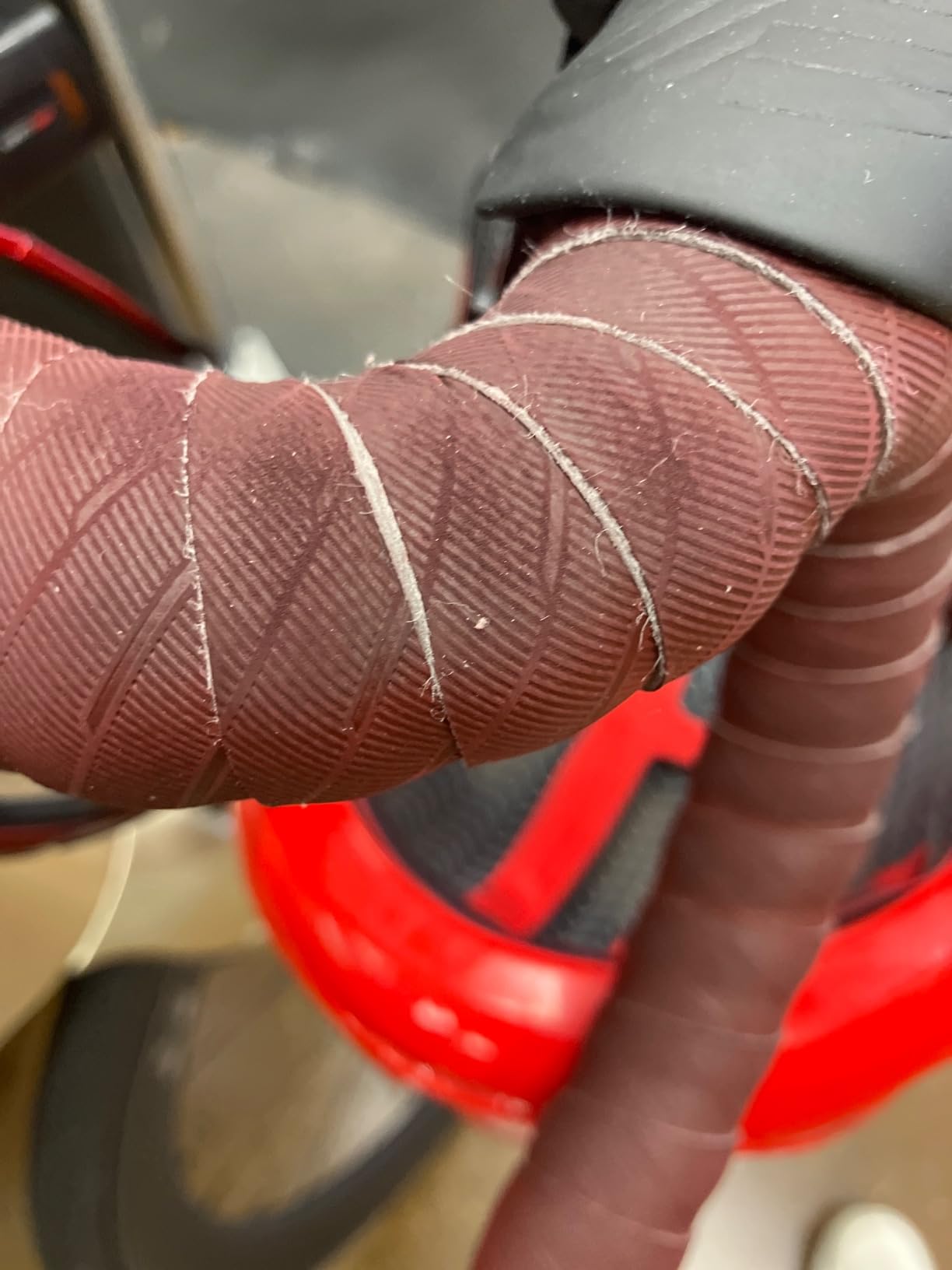 Ergon BT Allroad Black Drop Handlebar Tape | 2.5mm Thickness | Road, Allroad, Gravel Bike customer photo 1