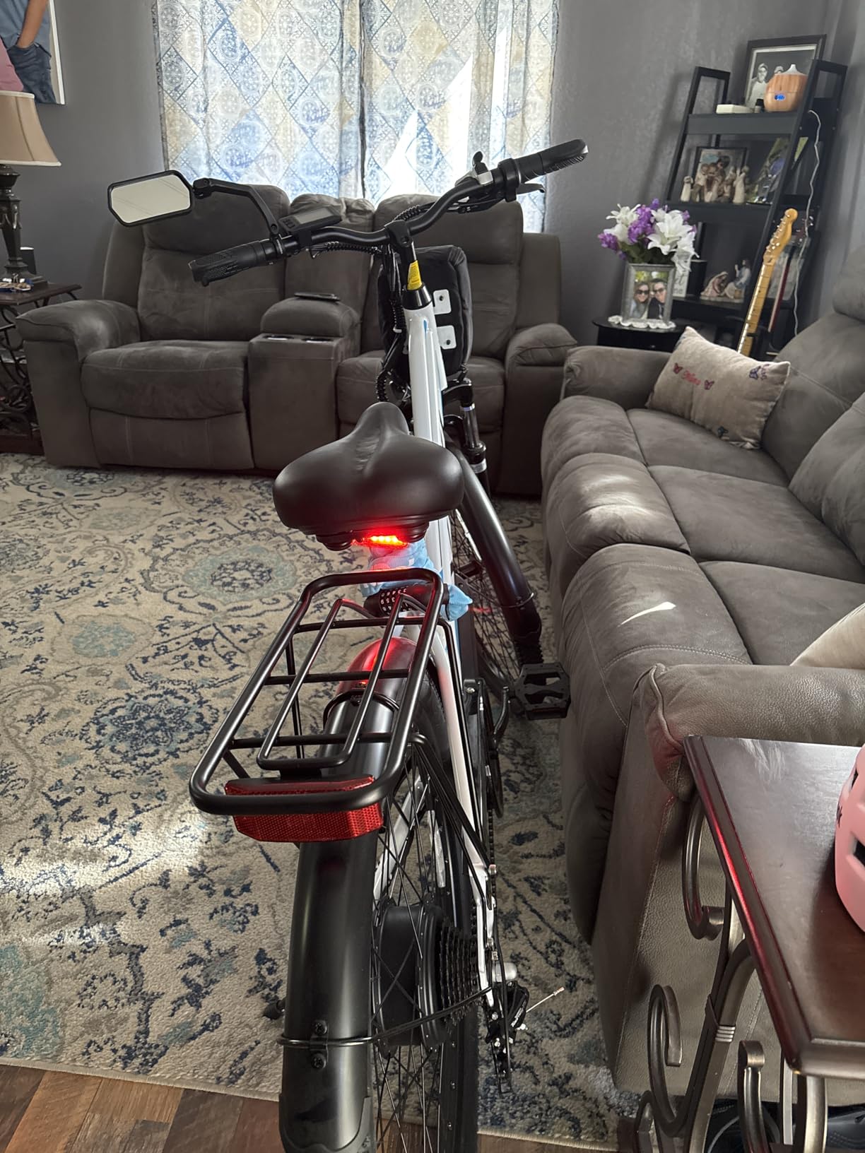 Vivi Electric Bike for Adults 500W Commuter Ebike, 26