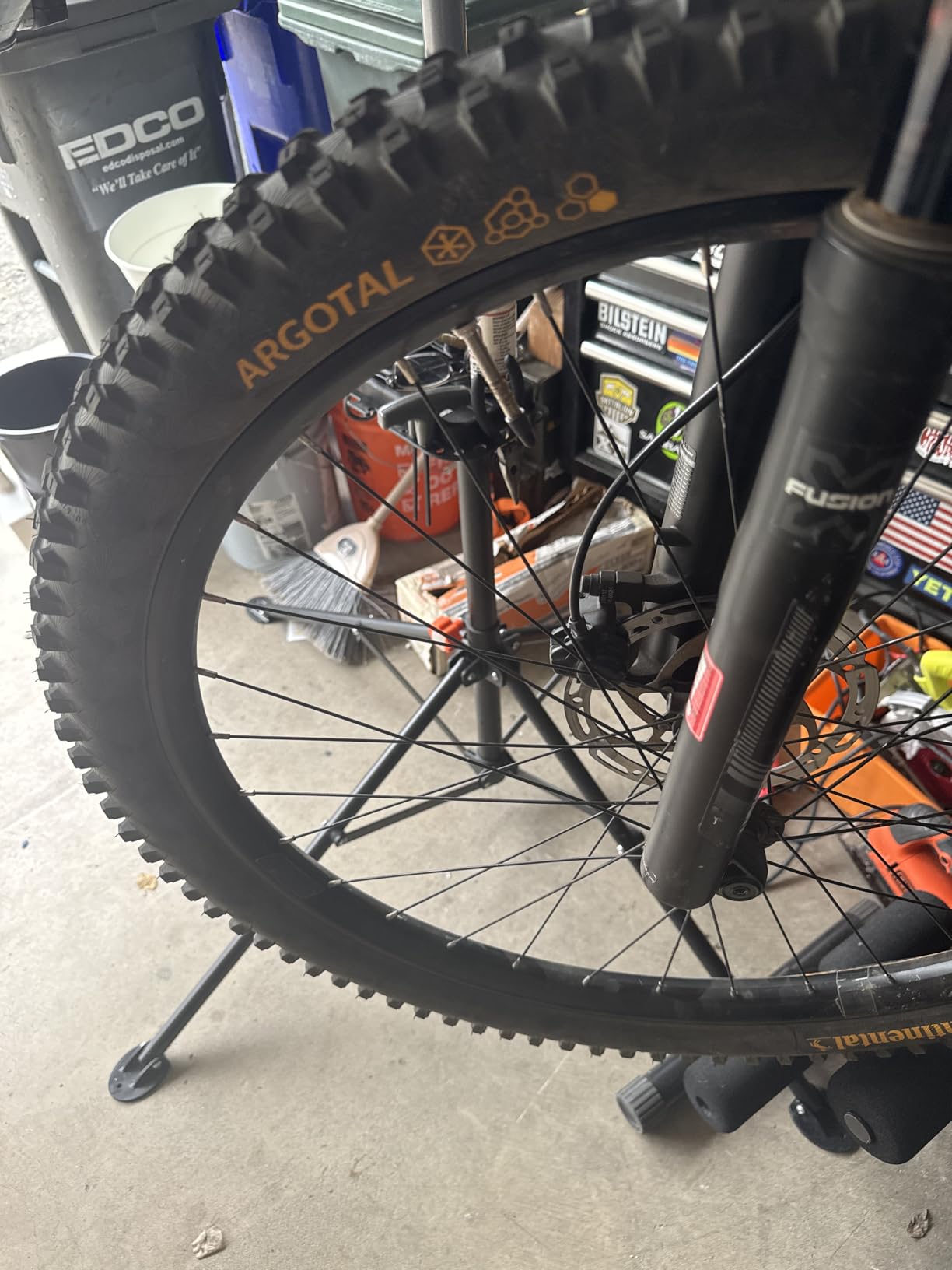 Continental Kryptotal Front Tire - Tubeless Mountain Bike Tire | Specialist for Mixed Terrain and Conditions - E25 Ebike Rated customer photo 2
