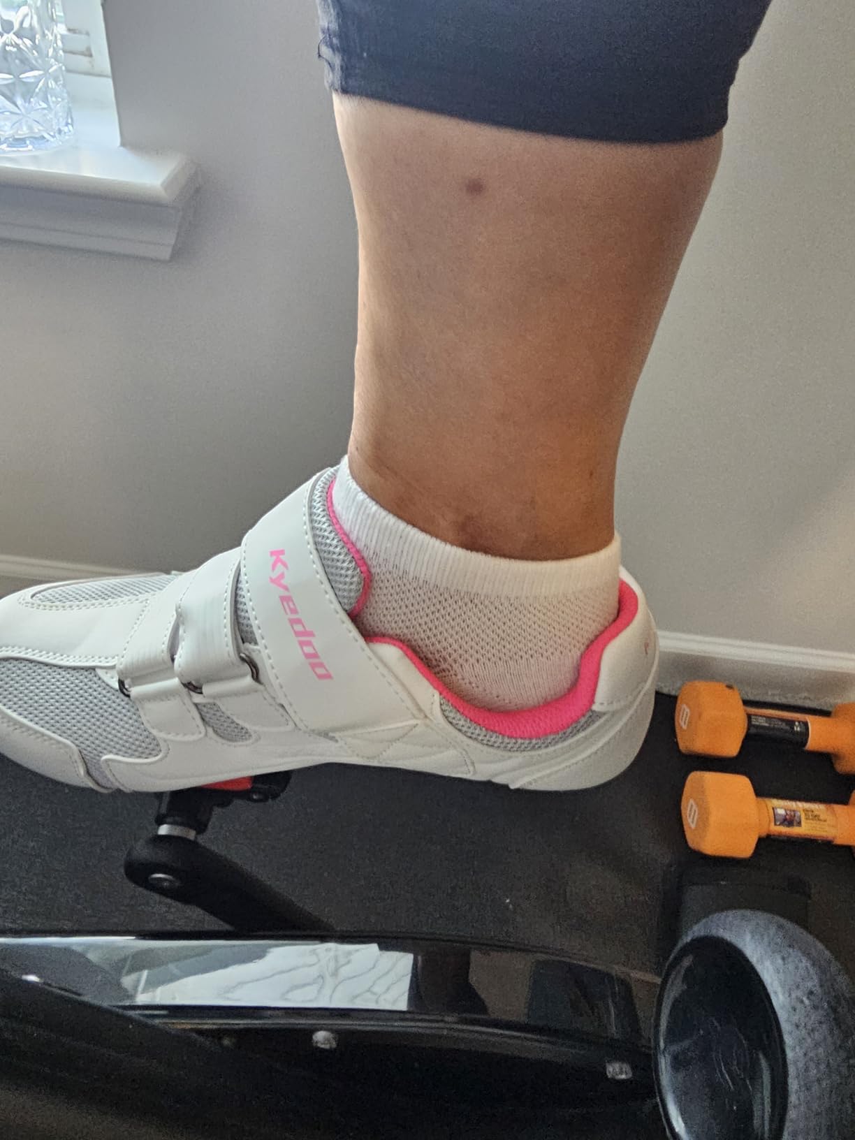 Womens Cycling Shoes Compatible with Peloton Bike Clip in Ladies Indoor Cycling Road Bike Riding Biking Shoes, Pre-Installed Delta Cleats customer photo 2