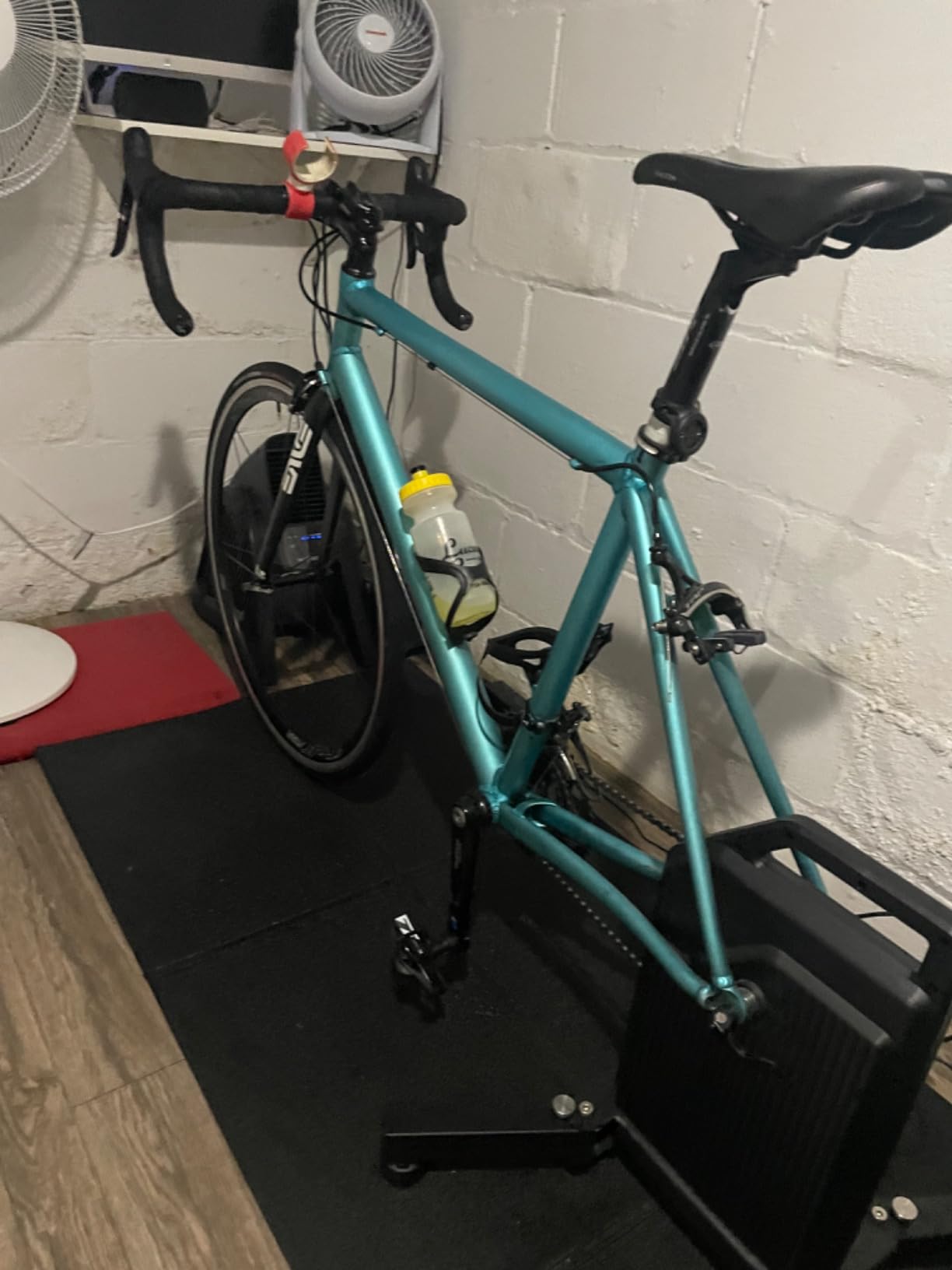 CYCPLUS Smart Bike Trainer, Brushless Motor, Gradient Simulator, BLE & ANT+ Dual Mode, Virtual Shifting, Triple Silent Design customer photo 2