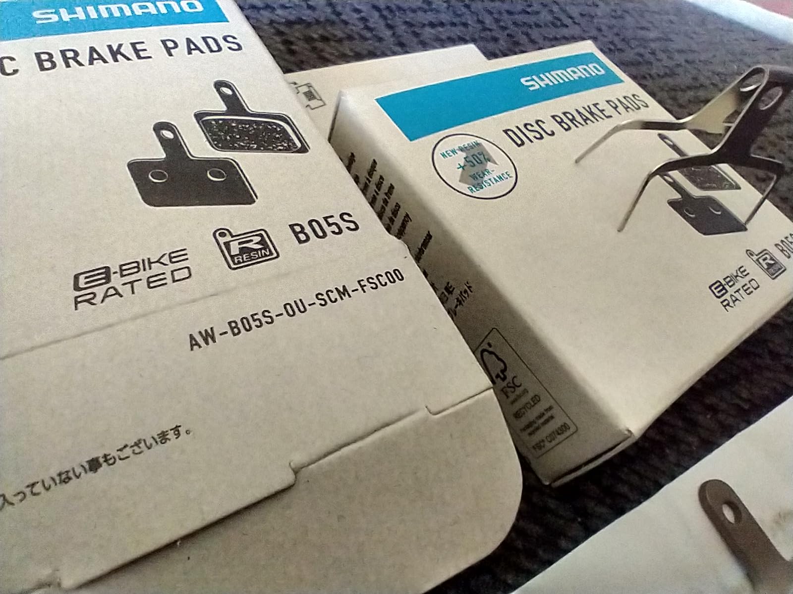 Shimano B05S-RX Bike Disc Brake Pad and Spring - Resin Compound, Stainless Steel Back Plate customer photo 2