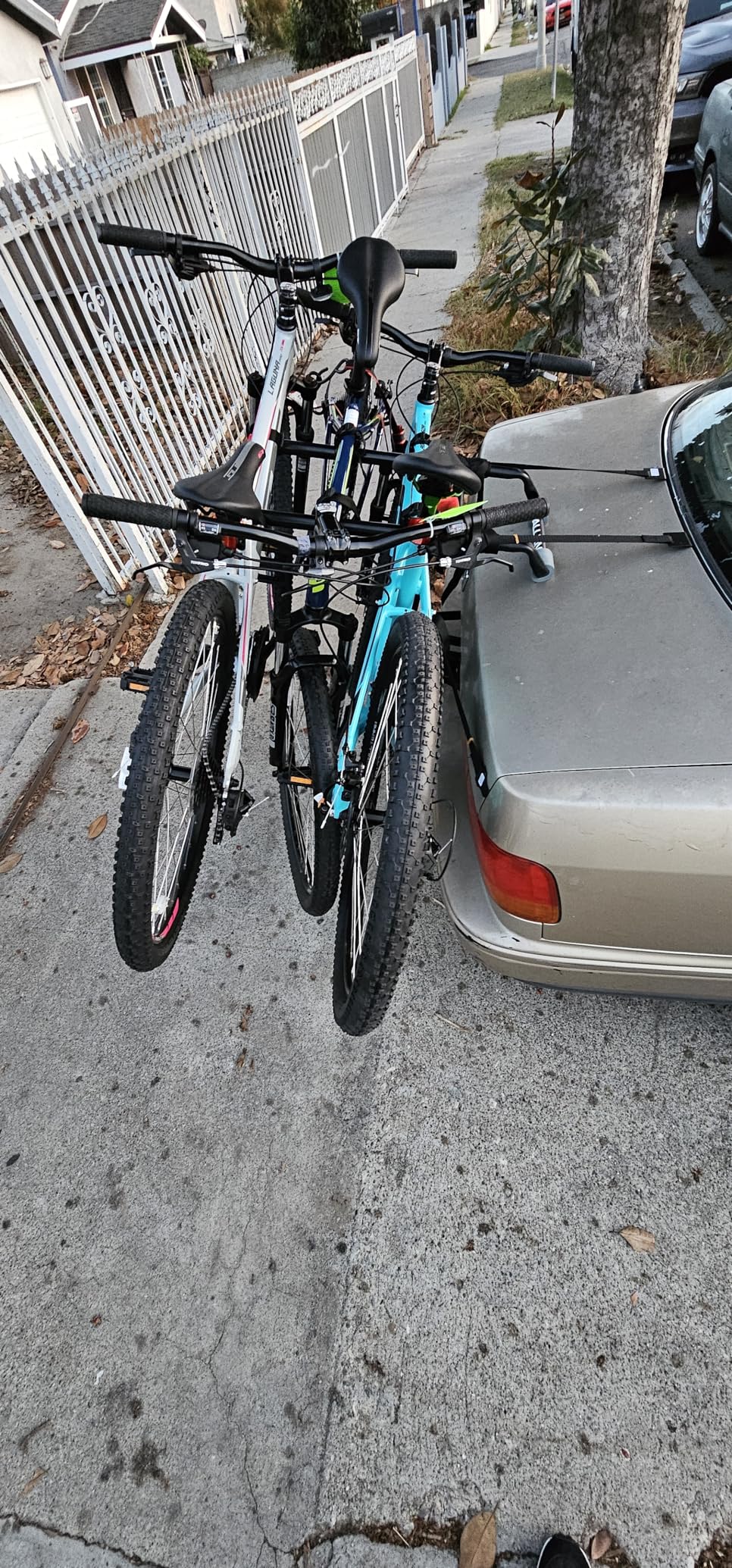 Allen Sports Deluxe+ 2-Bike Trunk Mounted Carrier customer photo 1