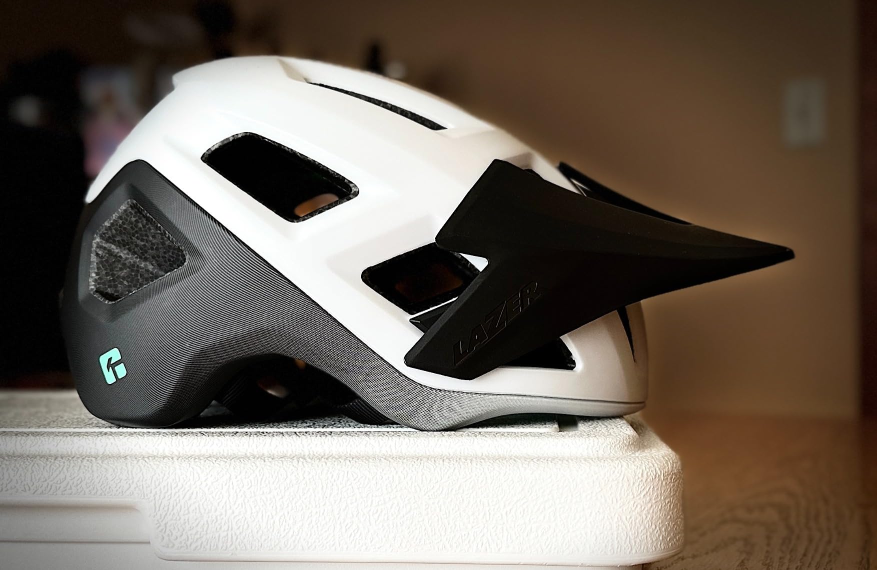 LAZER Coyote KinetiCore Bike Helmet, Bicycling Gear for Adults, Men & Women's Cycling Head Gear customer photo 1